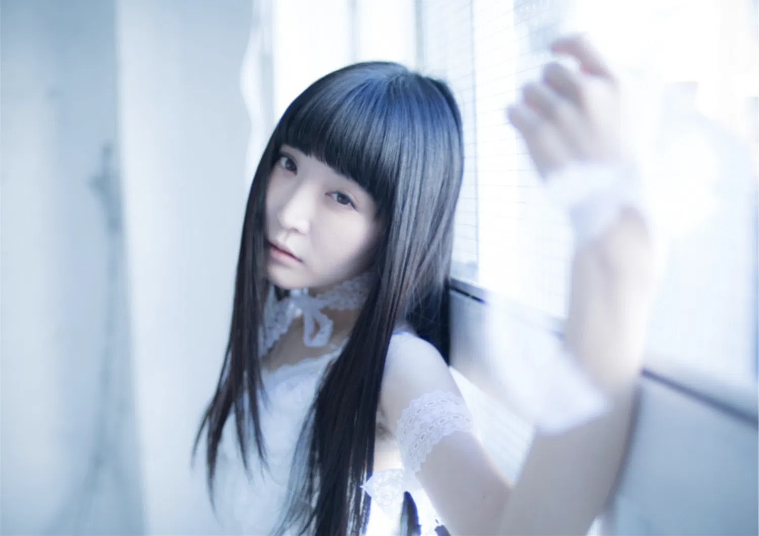 [Photobook] 七菜乃写真集『White』
