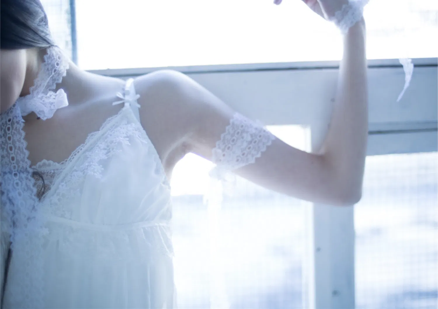 [Photobook] 七菜乃写真集『White』