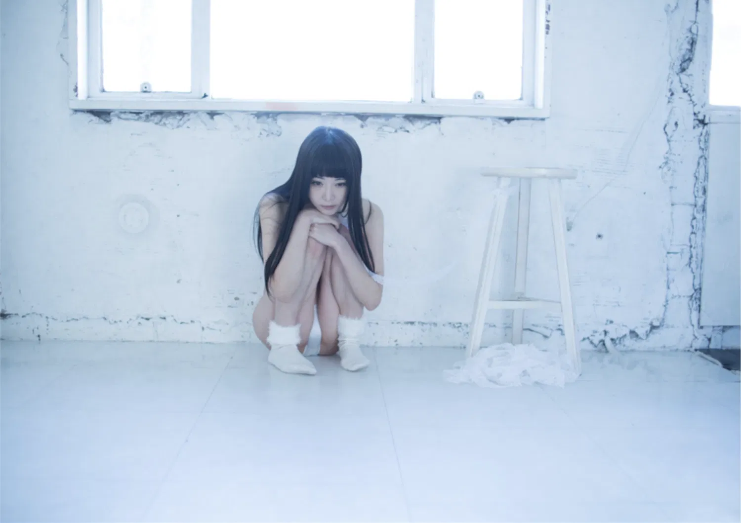 [Photobook] 七菜乃写真集『White』