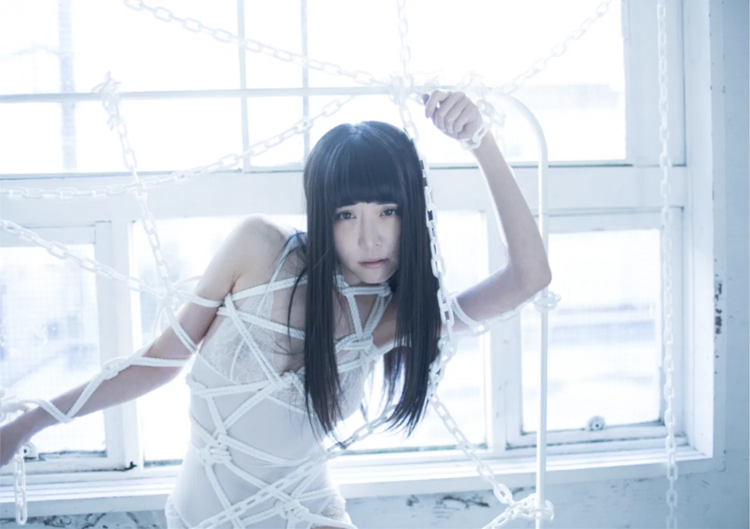 [Photobook] 七菜乃写真集『White』