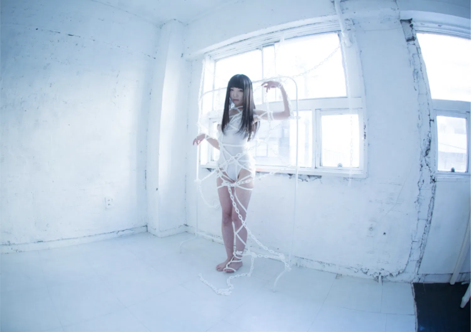 [Photobook] 七菜乃写真集『White』