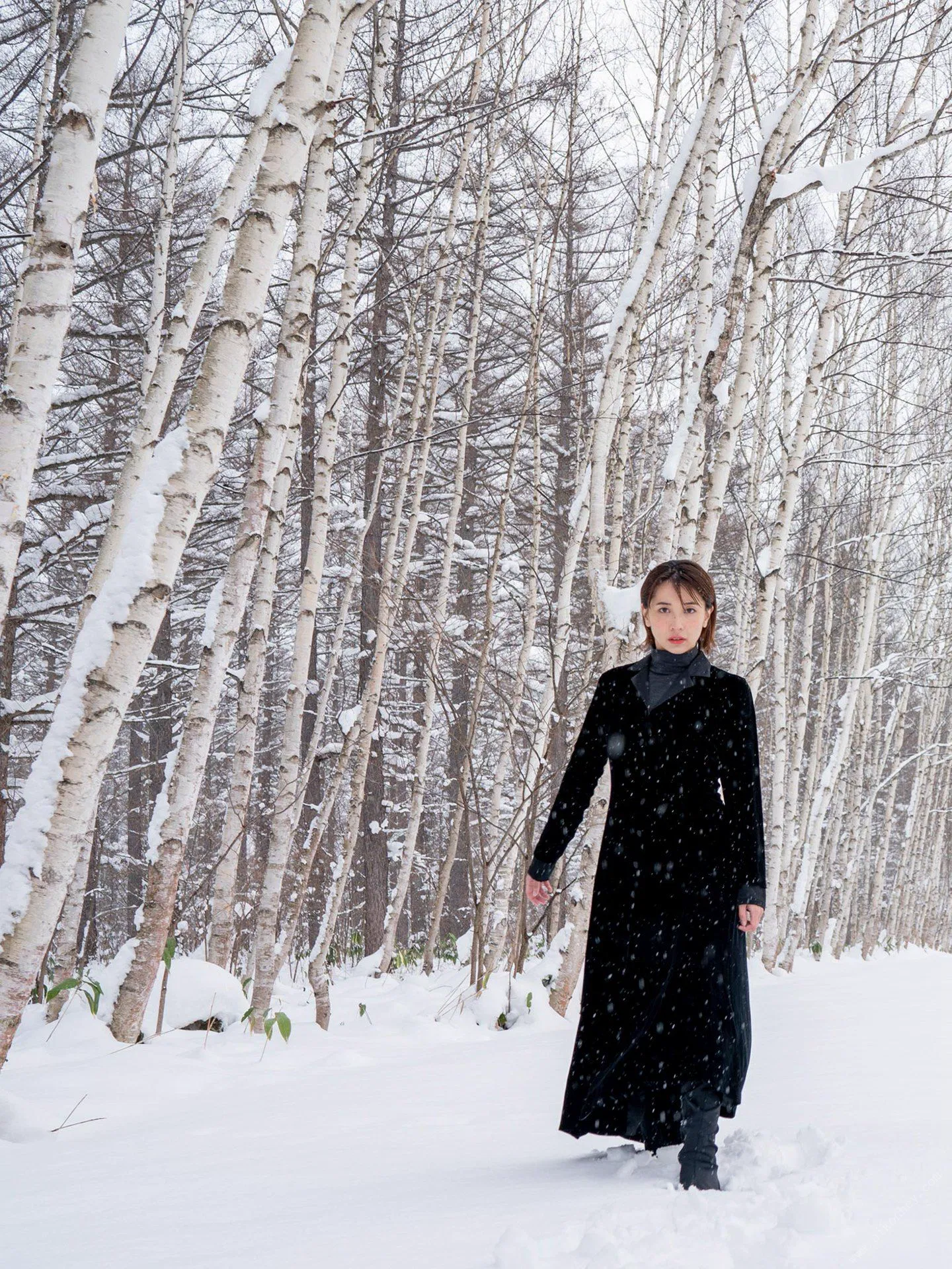 [Photobook] 山崎真実×舞山秀一　silent 週刊ポストデジタル写真集