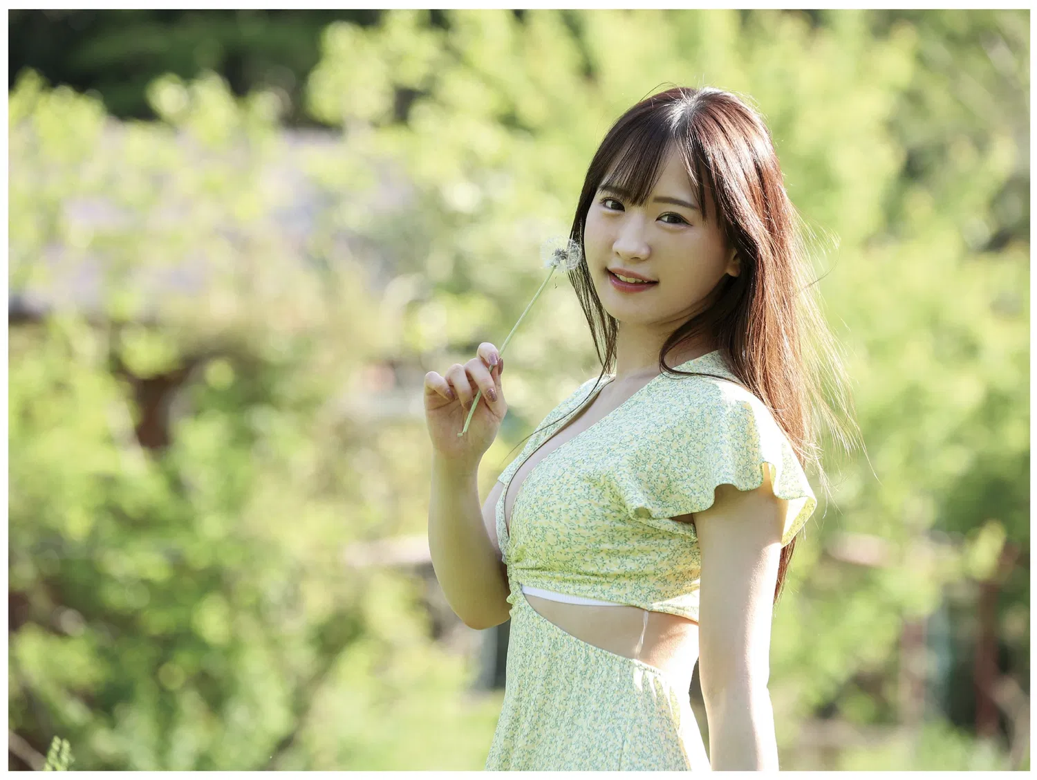 [Photobook] 広瀬なるみ ヌード写真集『風に包まれて』