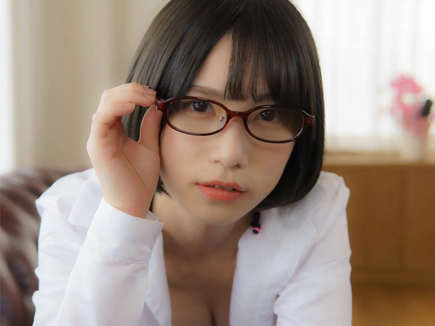 [Photobook] 村上りいな フェティッシュ写真集『ニーハイソックスになりたくて』(エンタメ娯楽ちゃんねる)
