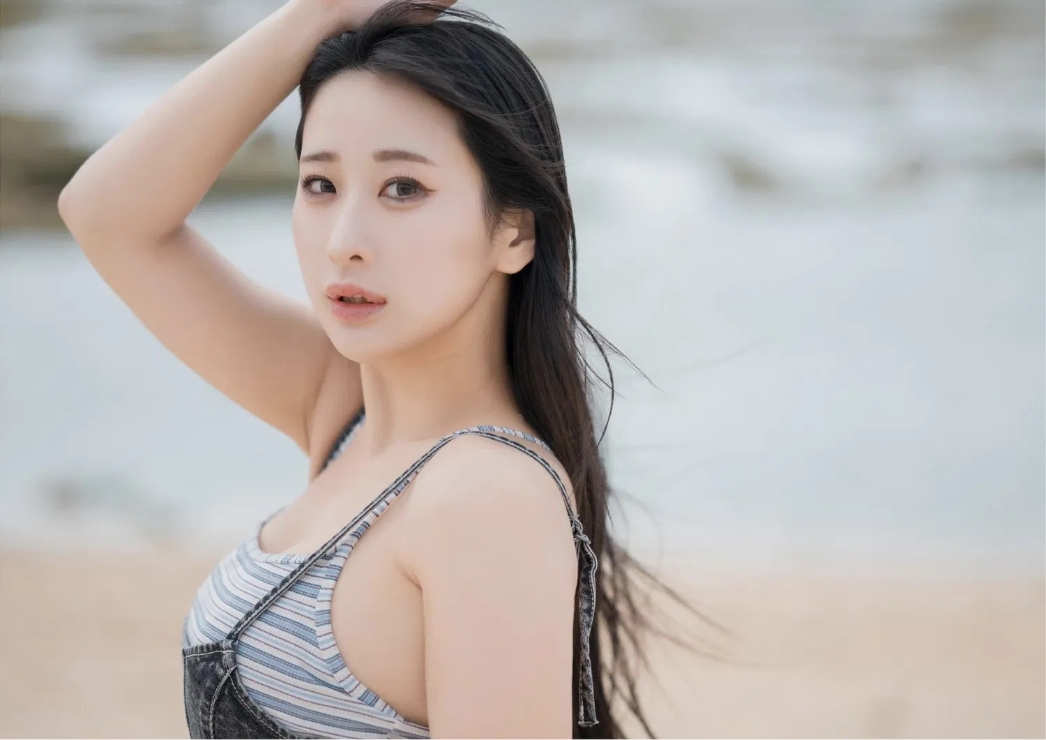 [Photobook] 花宮いのり 写真集『ふたりきり』(wunder publishing house)