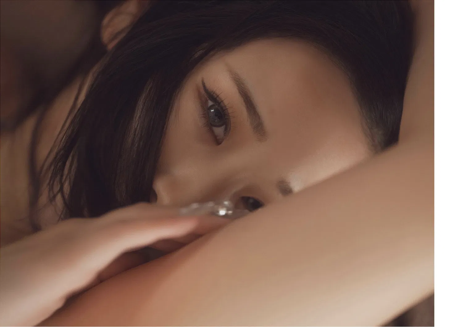 [Photobook] 花宮いのり 写真集『ふたりきり』(wunder publishing house)