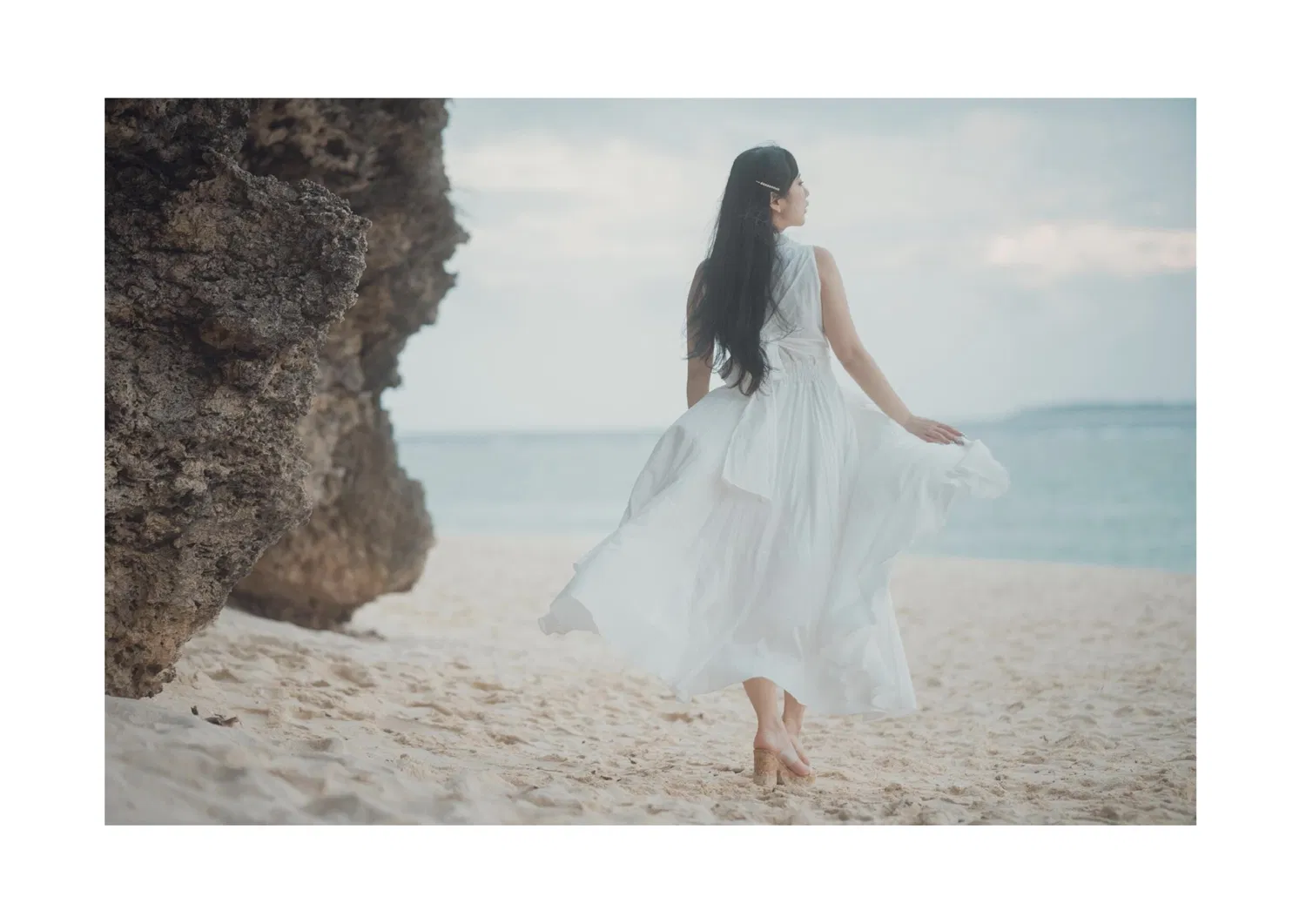 [Photobook] 花宮いのり 写真集『ふたりきり』(wunder publishing house)