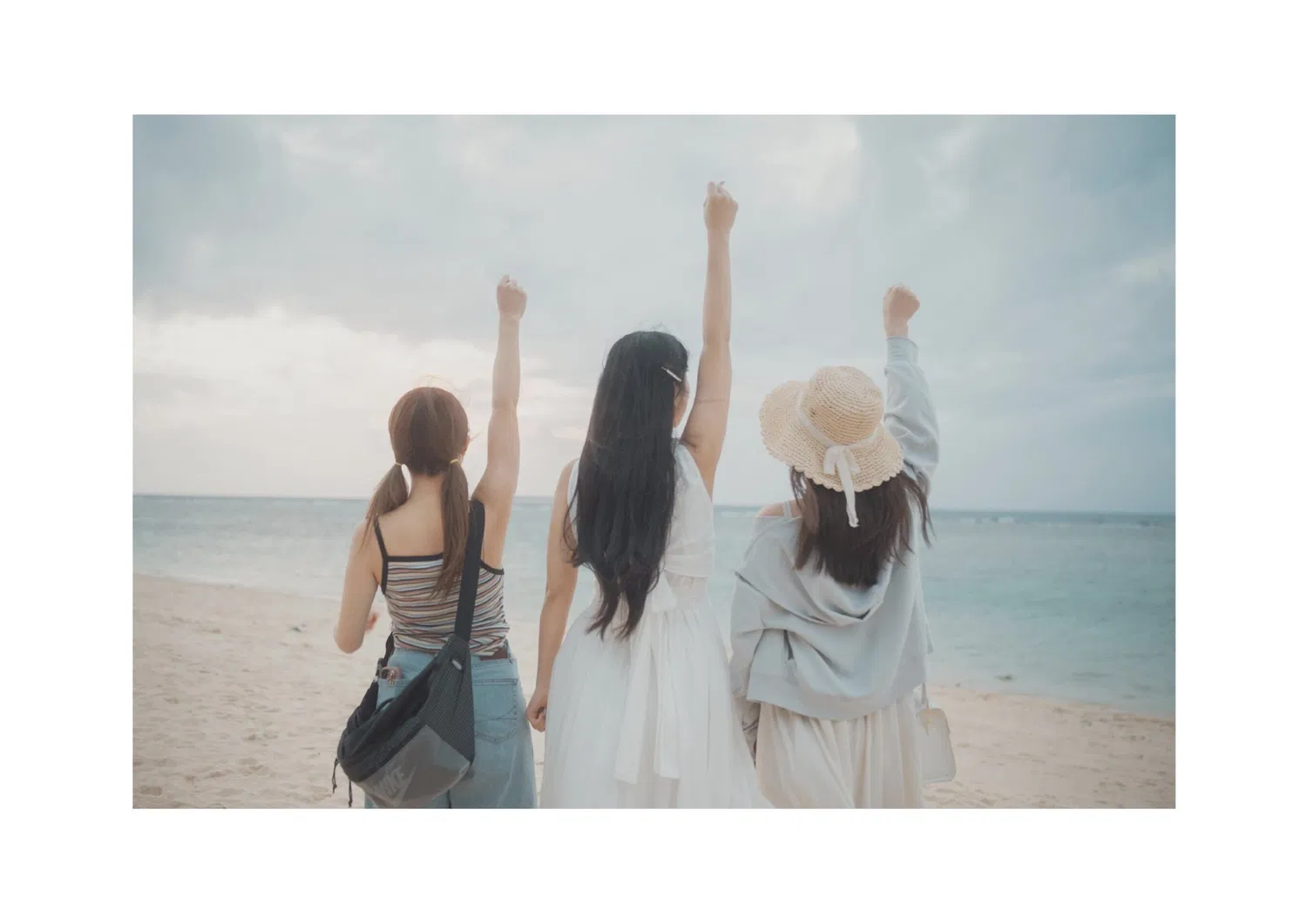 [Photobook] 花宮いのり 写真集『ふたりきり』(wunder publishing house)