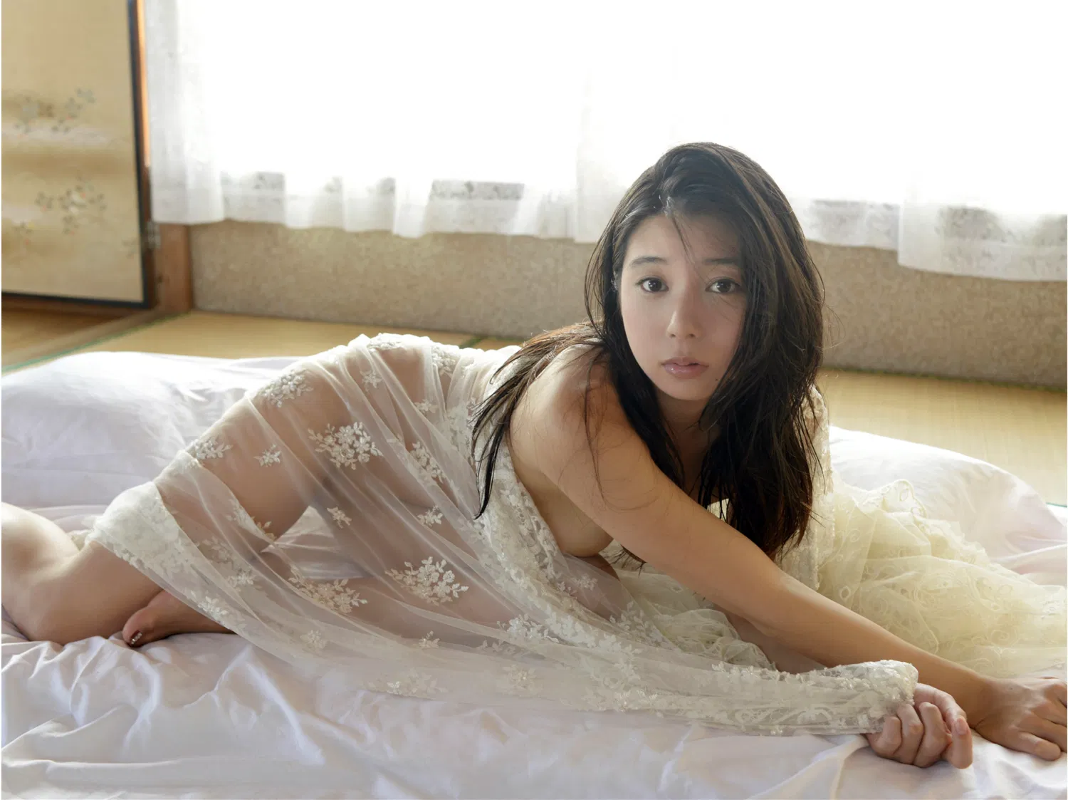 [Photobook] 週刊現代デジタル写真集 佐藤夢 純潔の裸身 vol.2