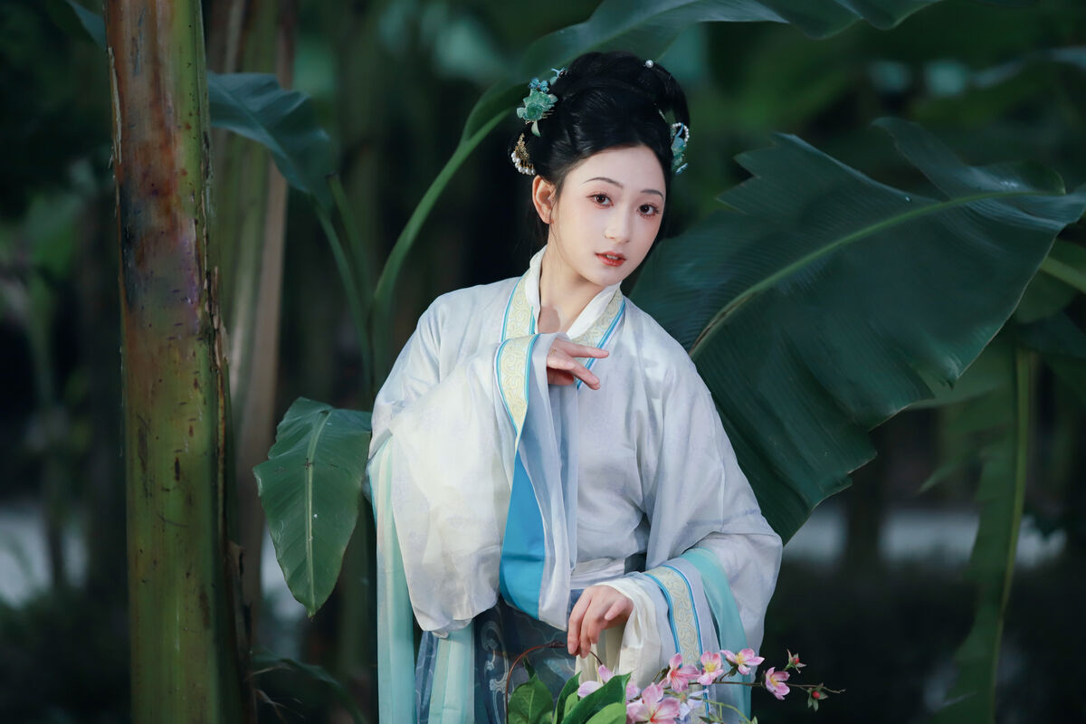 YiTuYu艺图语 Vol.8859 Xiao Wang Sui Bin Bin