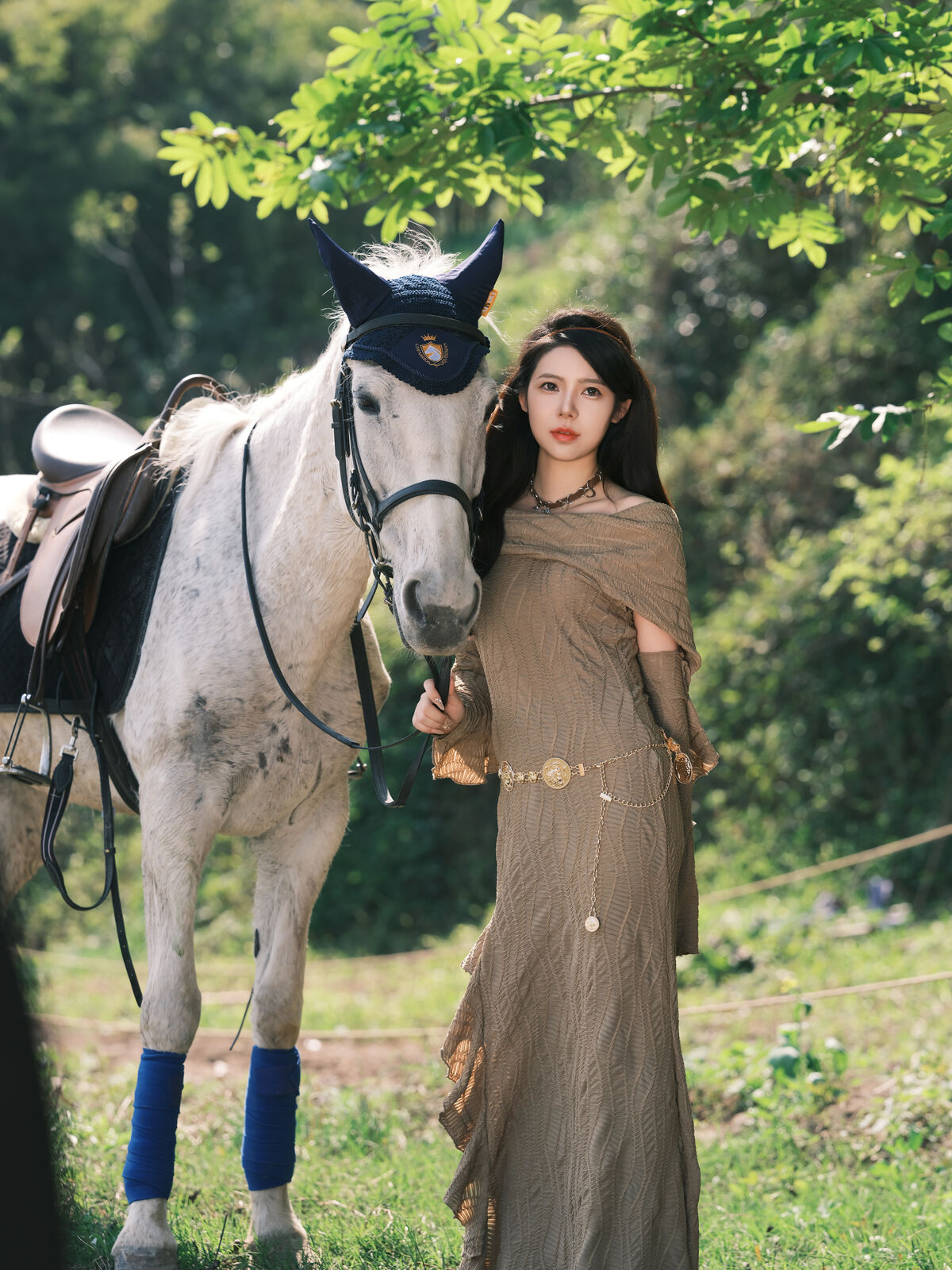 YiTuYu艺图语 Vol.8864 Bu Gen Sui