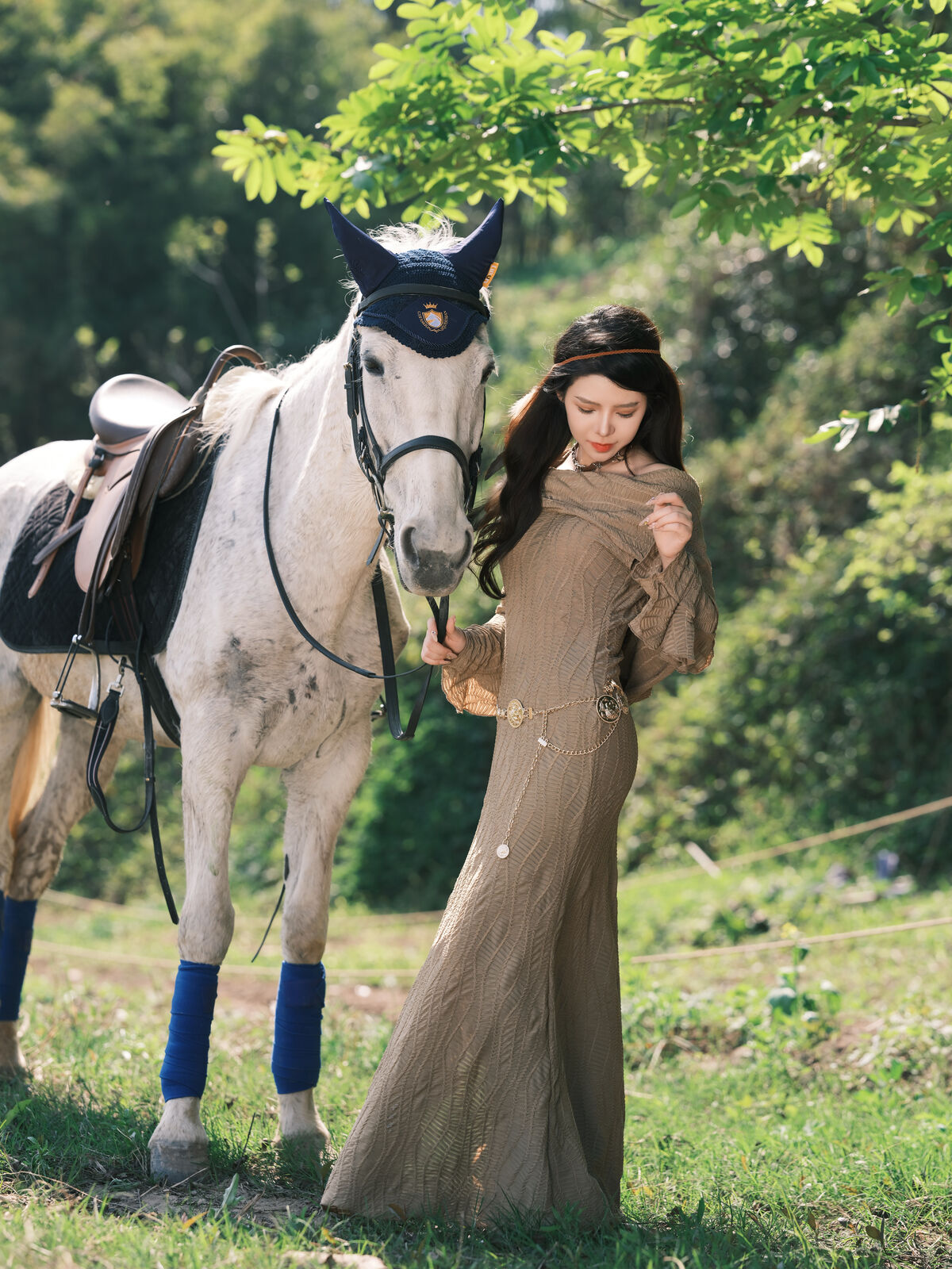 YiTuYu艺图语 Vol.8864 Bu Gen Sui