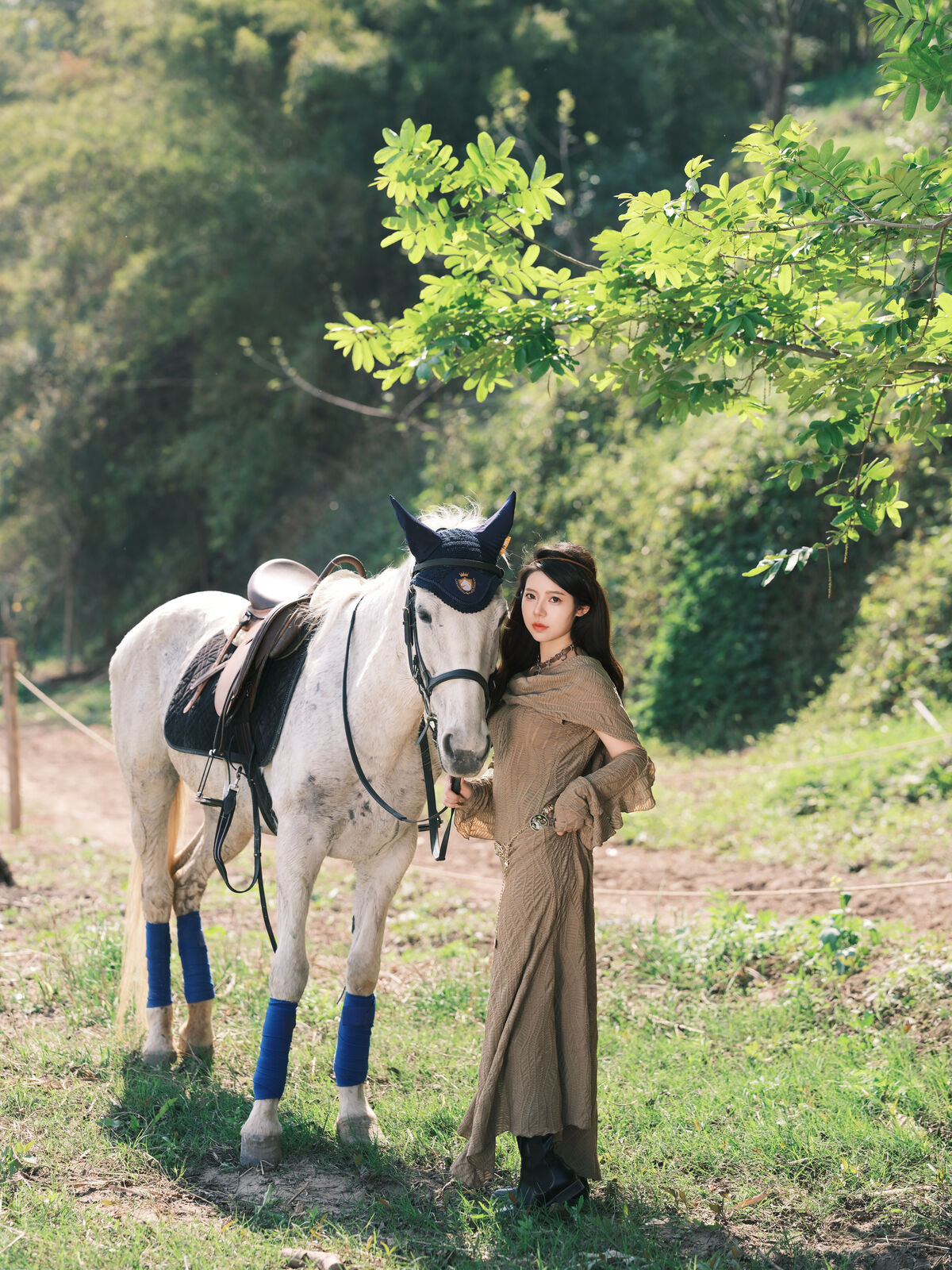 YiTuYu艺图语 Vol.8864 Bu Gen Sui