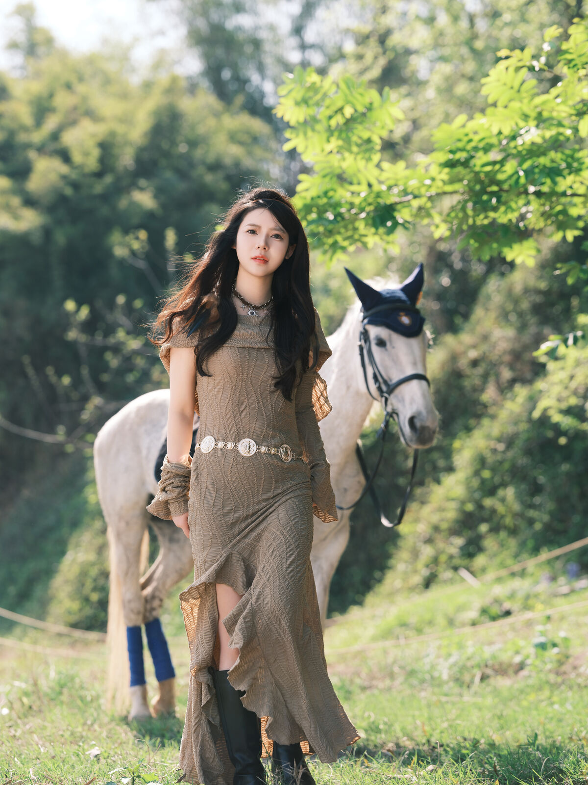 YiTuYu艺图语 Vol.8864 Bu Gen Sui