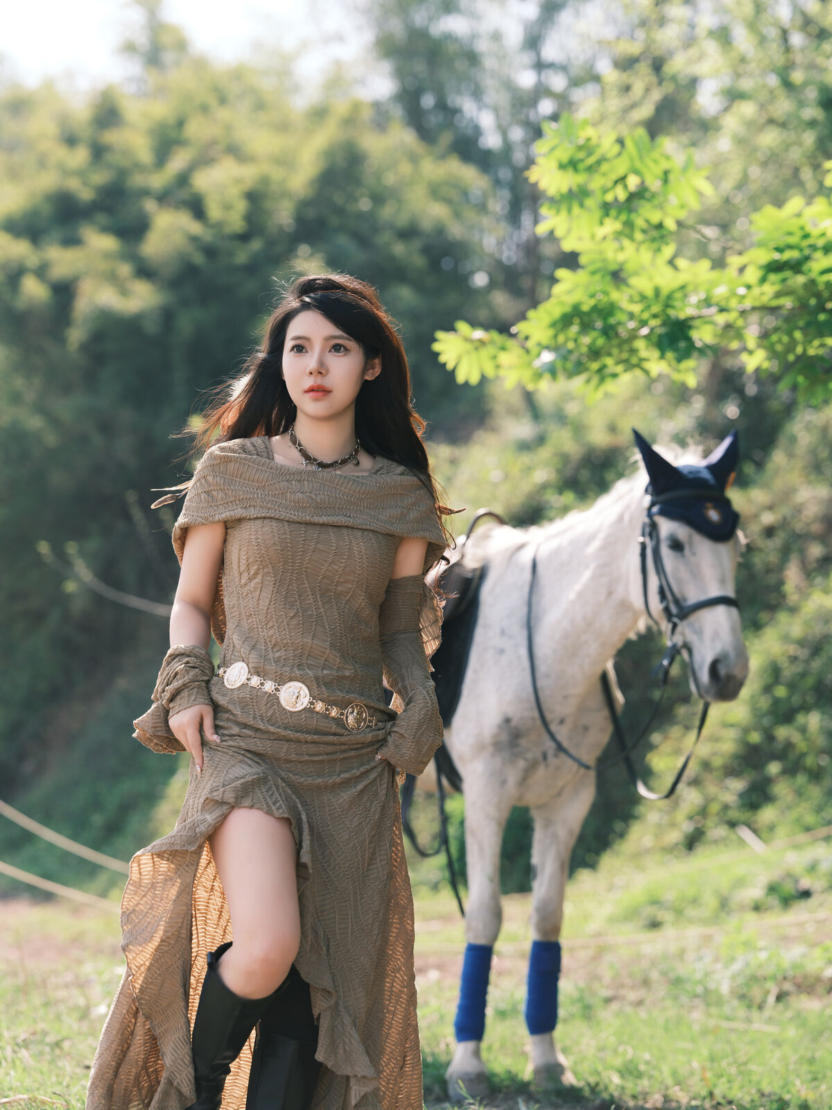 YiTuYu艺图语 Vol.8864 Bu Gen Sui