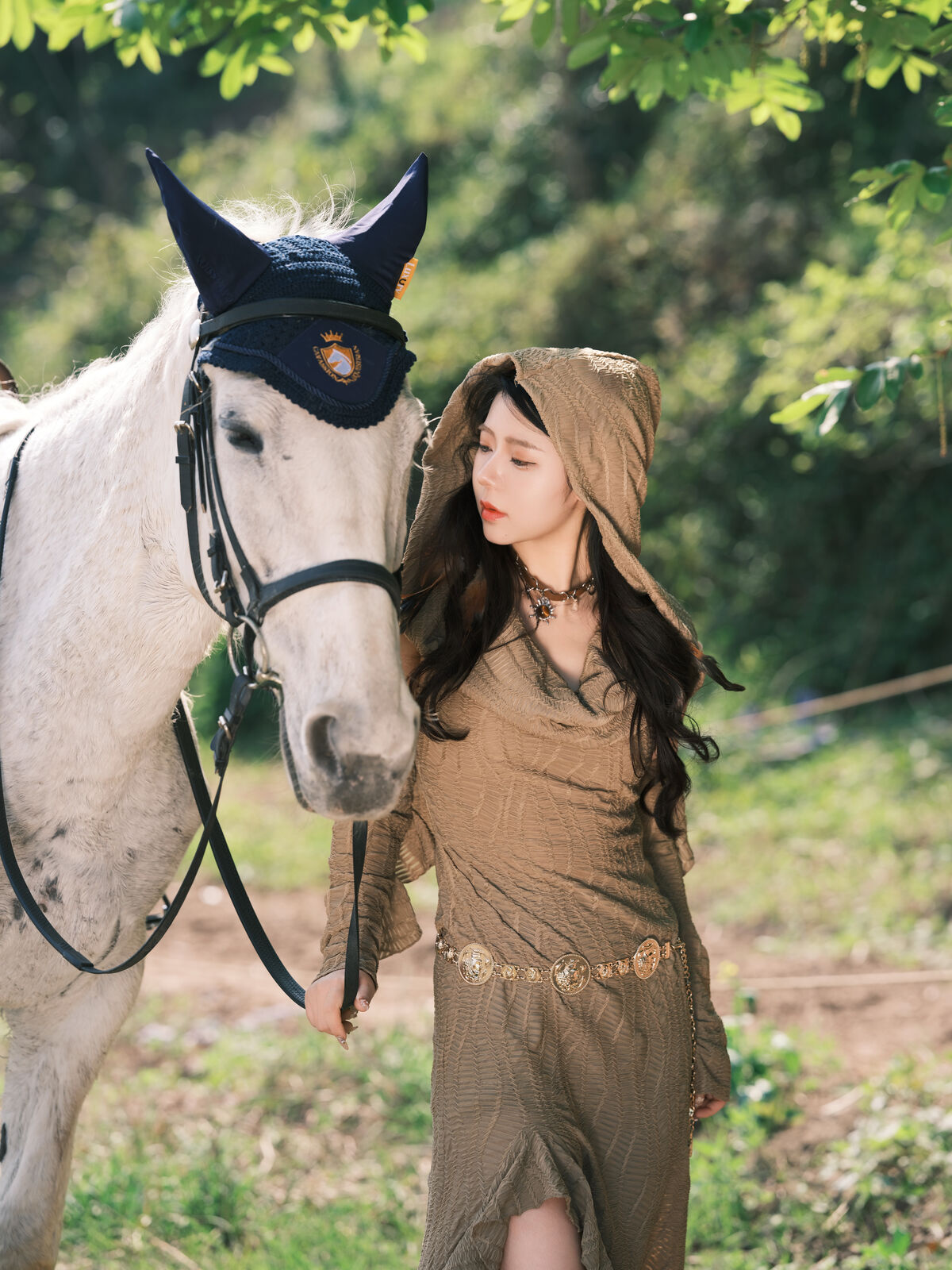 YiTuYu艺图语 Vol.8864 Bu Gen Sui