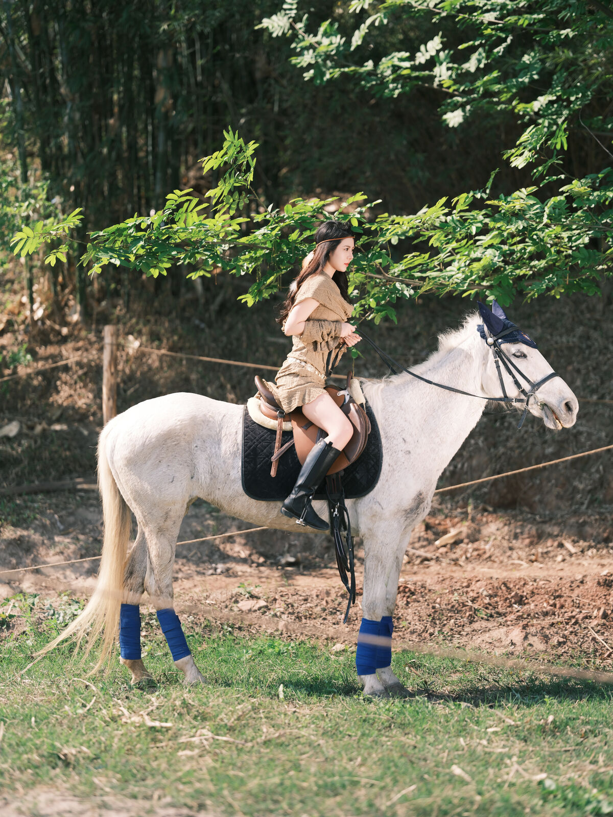 YiTuYu艺图语 Vol.8864 Bu Gen Sui