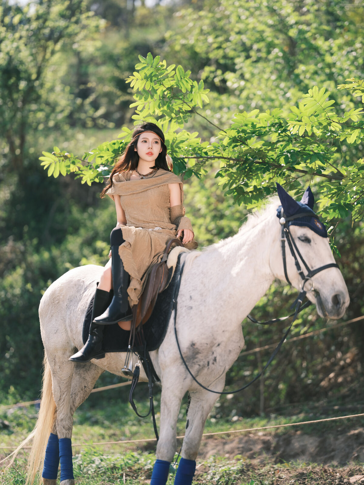 YiTuYu艺图语 Vol.8864 Bu Gen Sui