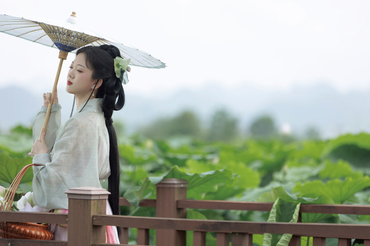 YiTuYu艺图语 Vol.8865 Ying Ying