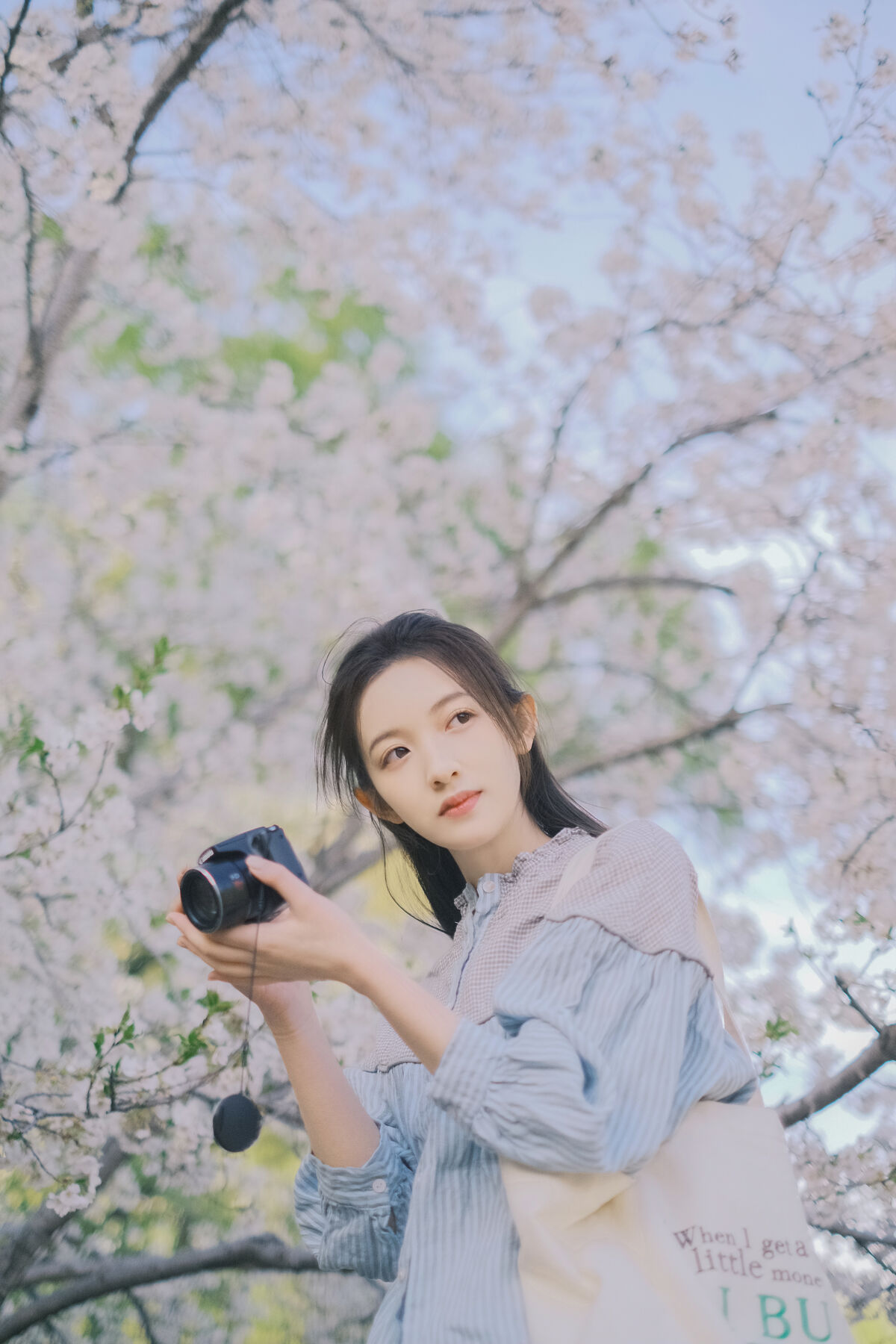 YiTuYu艺图语 Vol.8867 Tong