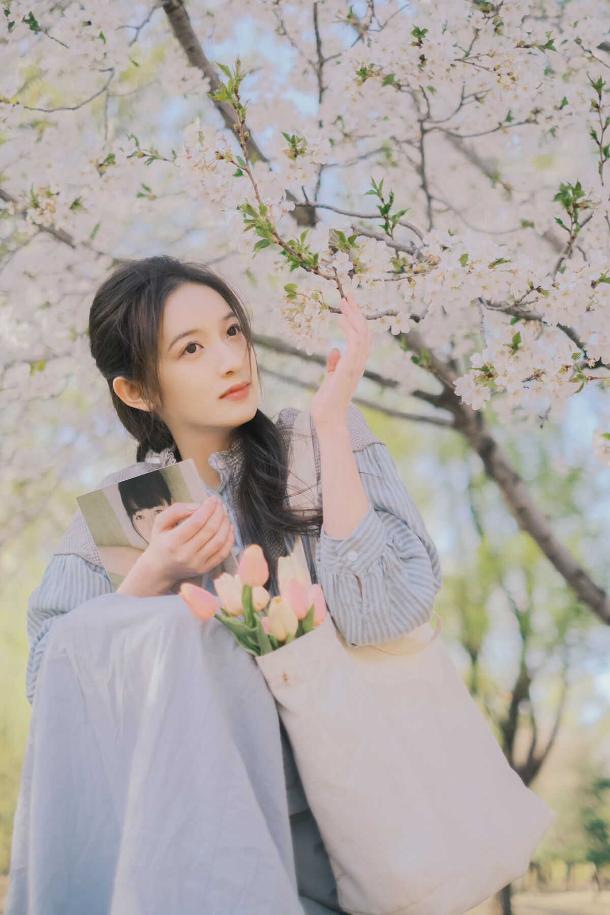 YiTuYu艺图语 Vol.8867 Tong