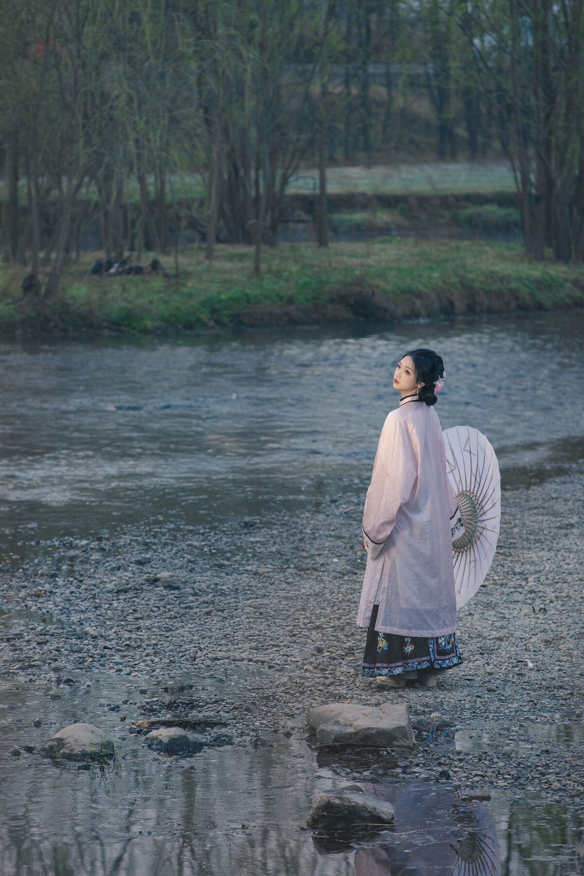 YiTuYu艺图语 Vol.8869 Yi Ming