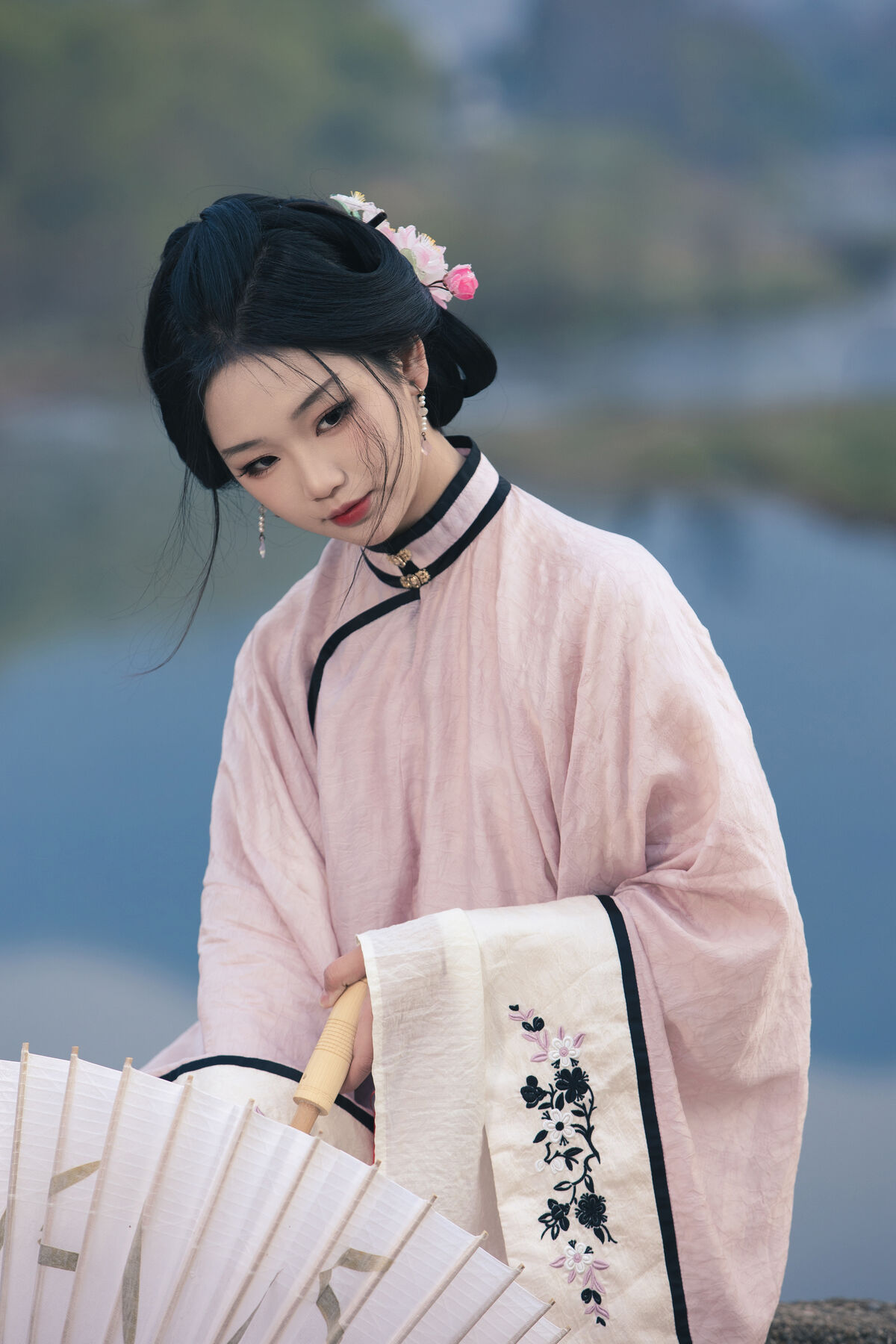 YiTuYu艺图语 Vol.8869 Yi Ming