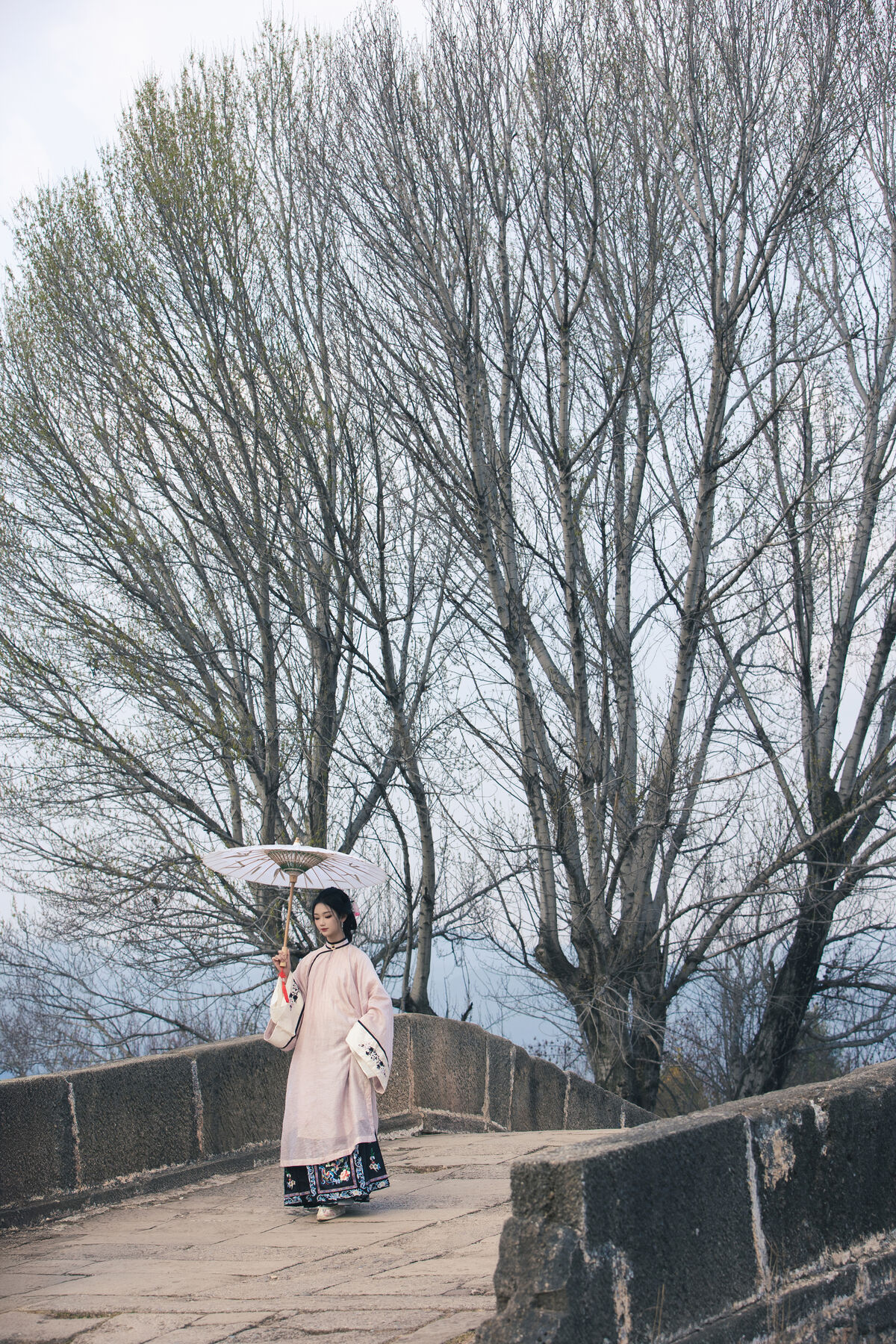 YiTuYu艺图语 Vol.8869 Yi Ming