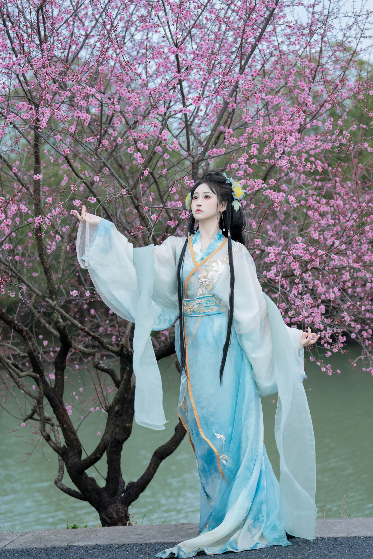 YiTuYu艺图语 Vol.8870 Jiao Yi Zhi Sui Sui