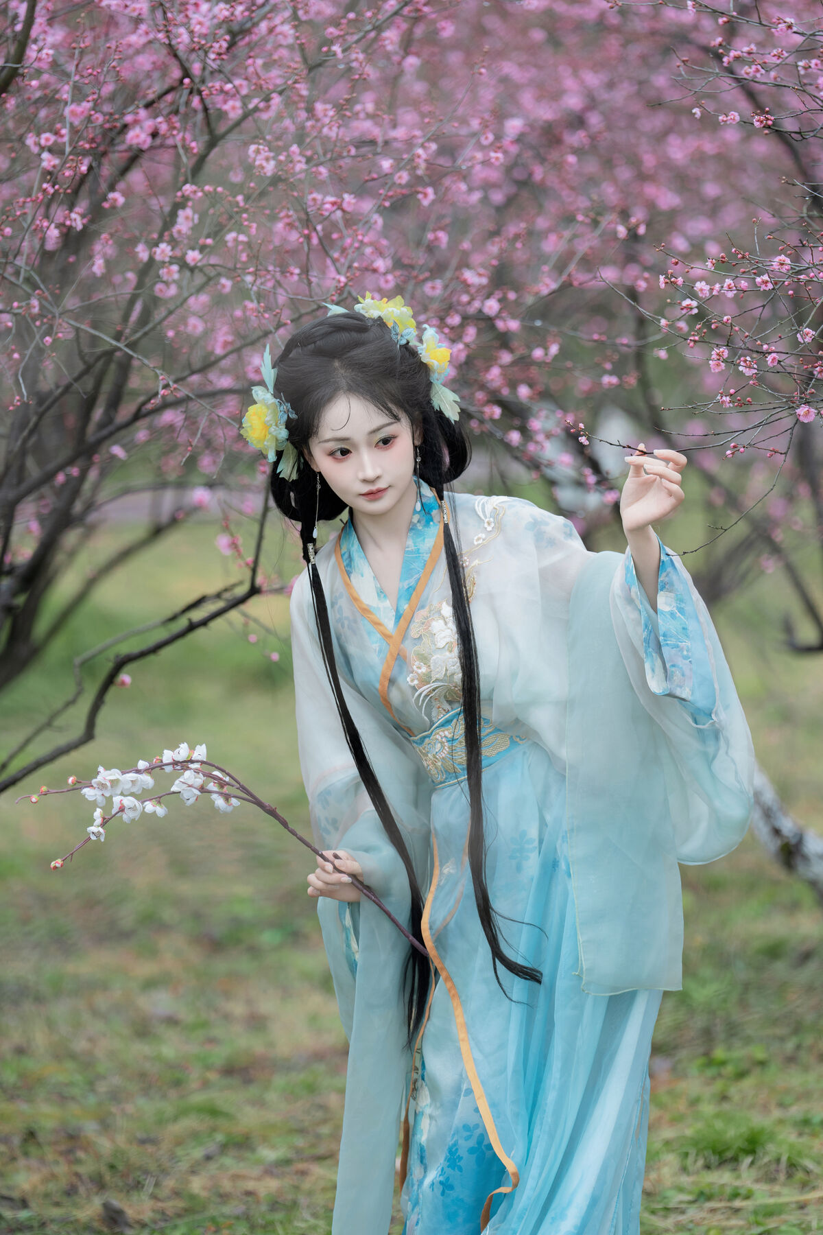 YiTuYu艺图语 Vol.8870 Jiao Yi Zhi Sui Sui