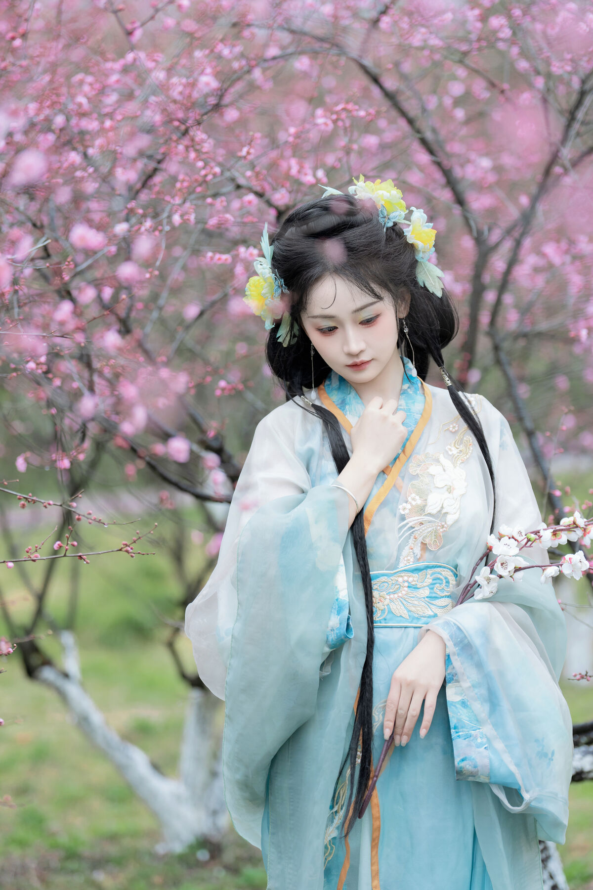 YiTuYu艺图语 Vol.8870 Jiao Yi Zhi Sui Sui