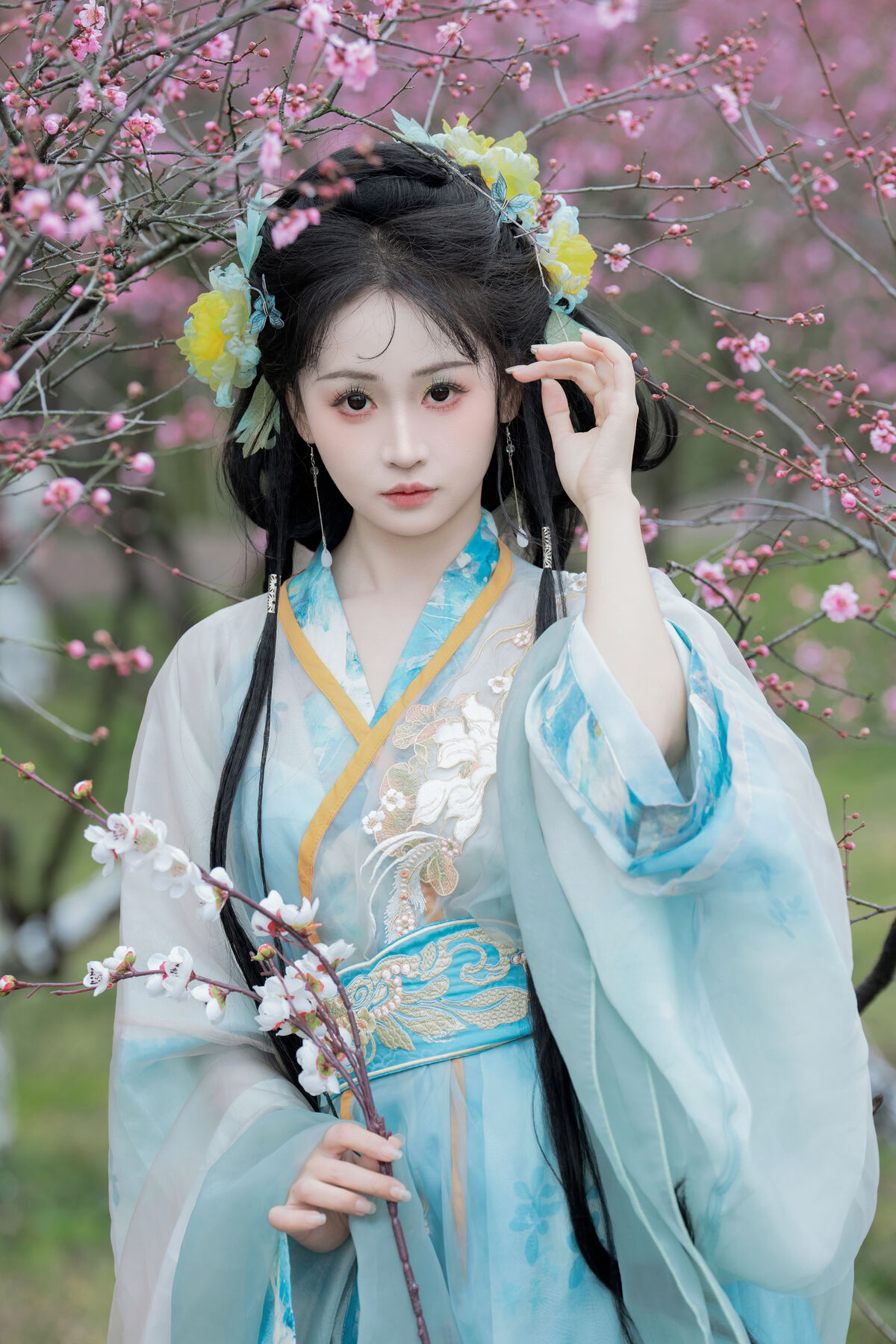 YiTuYu艺图语 Vol.8870 Jiao Yi Zhi Sui Sui