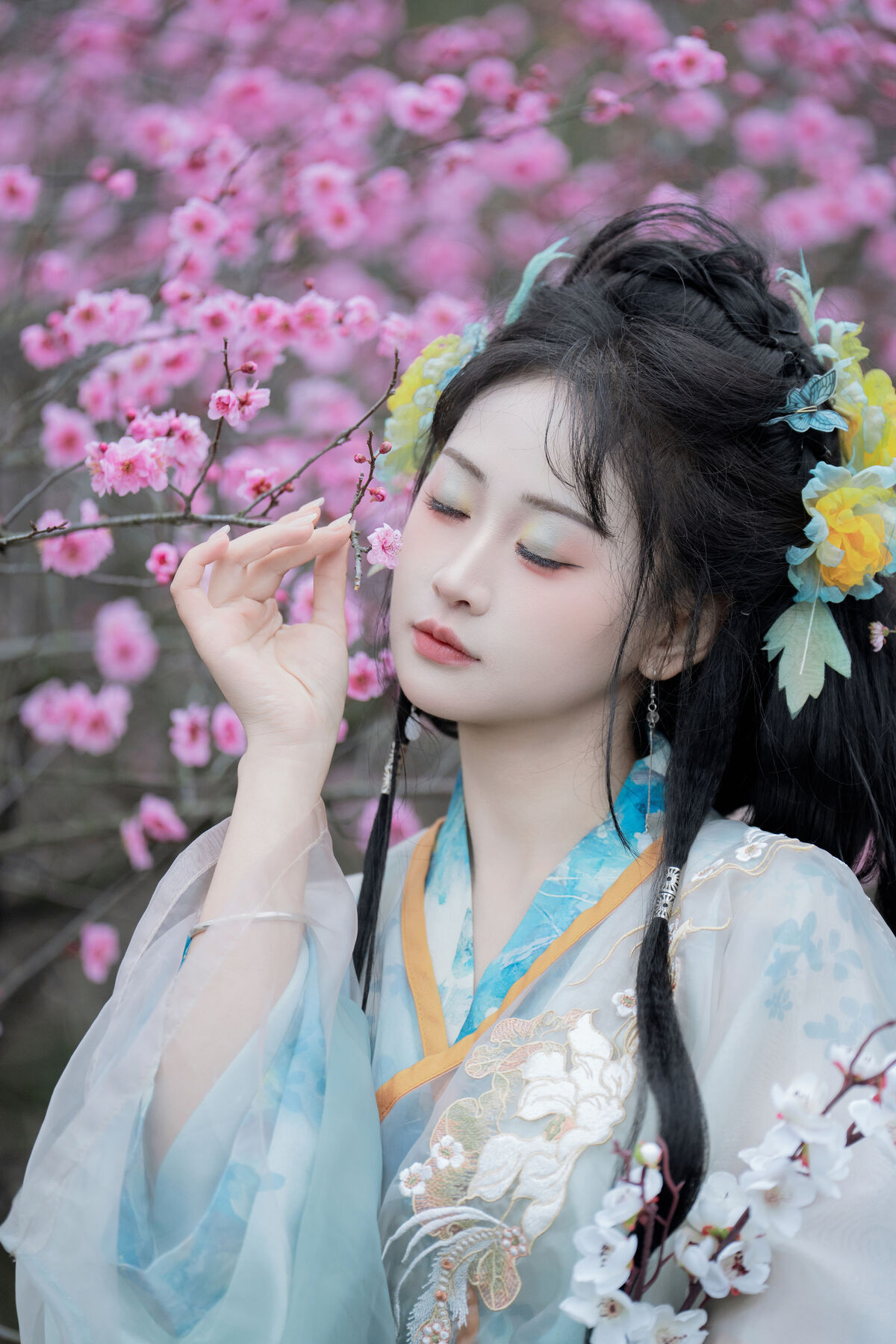 YiTuYu艺图语 Vol.8870 Jiao Yi Zhi Sui Sui