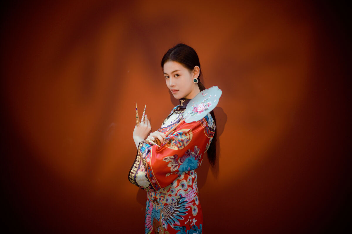 YiTuYu艺图语 Vol.8871 Man Li