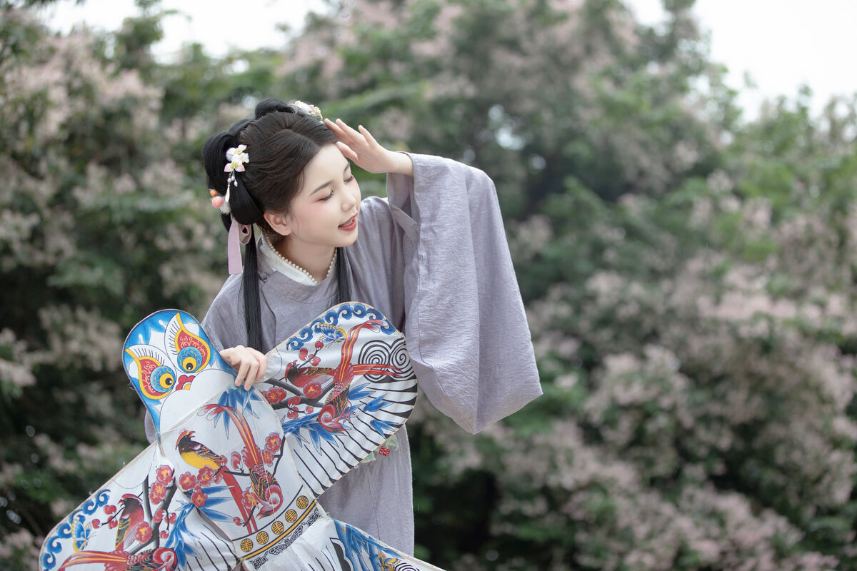 YiTuYu艺图语 Vol.8872 E E Chi Bu Bao