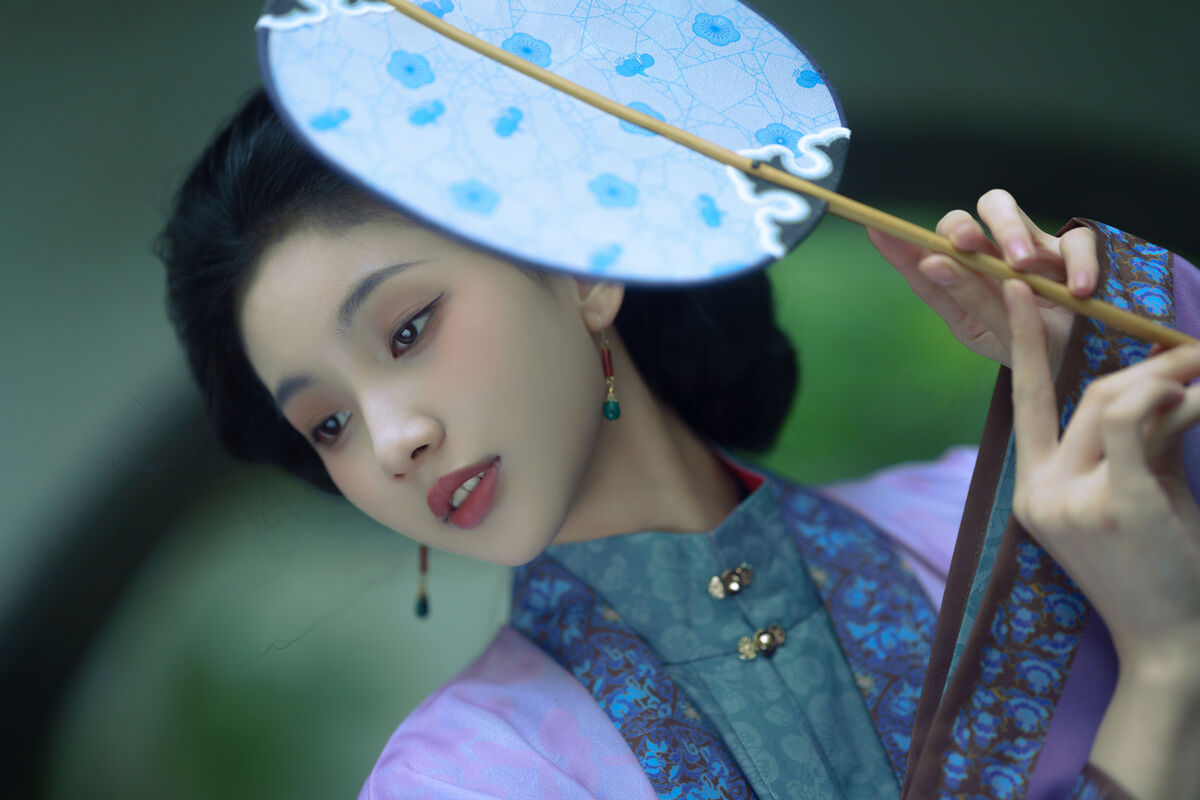 YiTuYu艺图语 Vol.8877 Er Yi Zhi