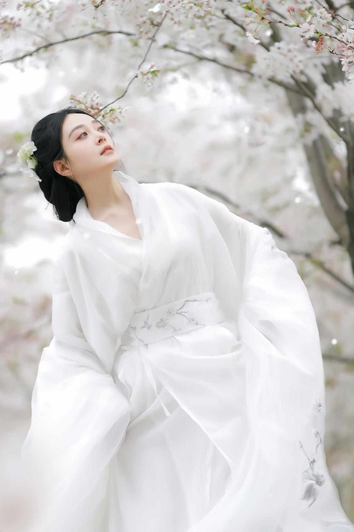 YiTuYu艺图语 Vol.8880 Sui Sui Ru Yi