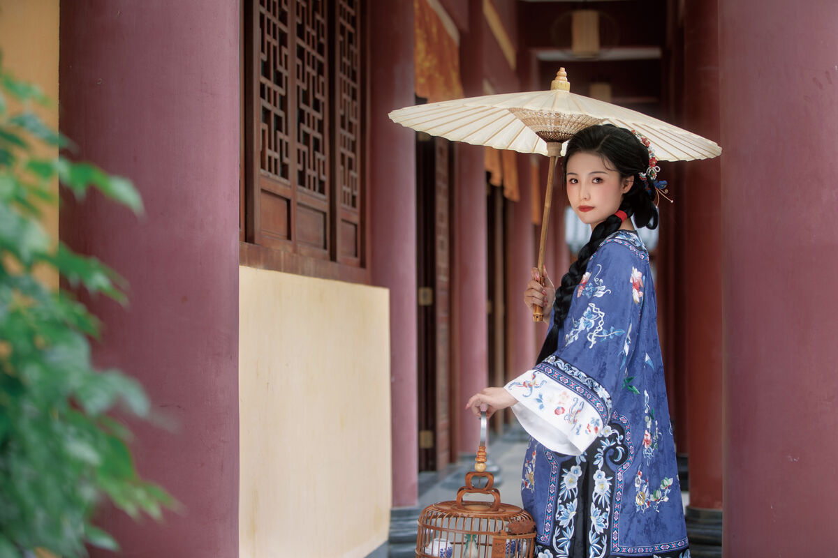 YiTuYu艺图语 Vol.8883 Xin Xin