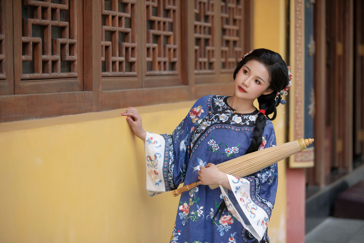 YiTuYu艺图语 Vol.8883 Xin Xin