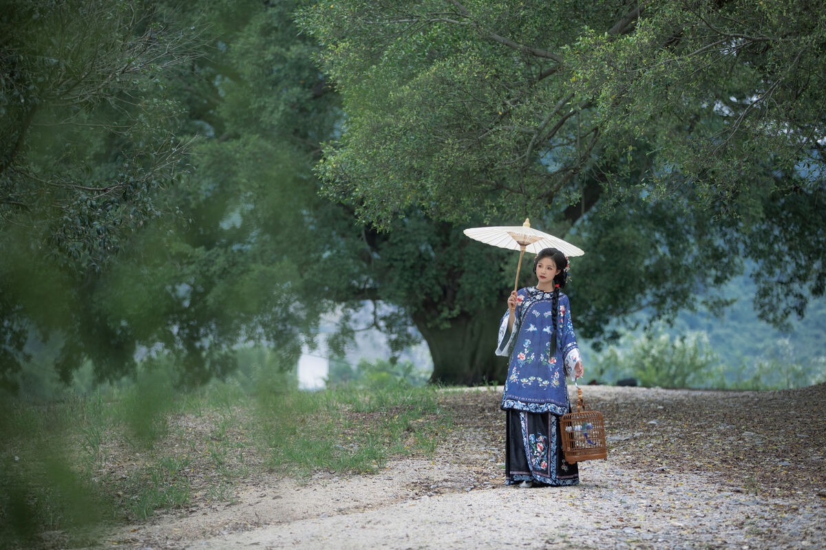 YiTuYu艺图语 Vol.8883 Xin Xin