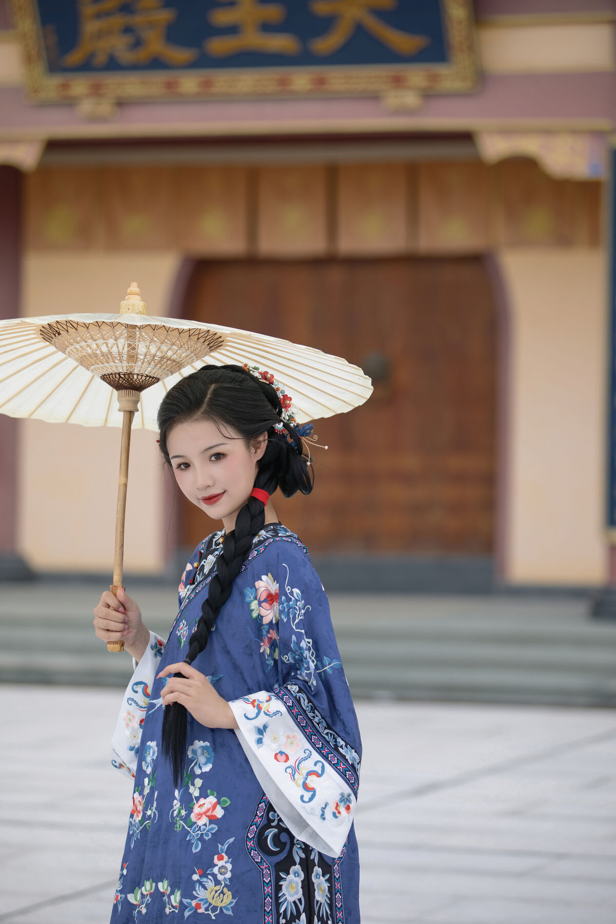 YiTuYu艺图语 Vol.8883 Xin Xin