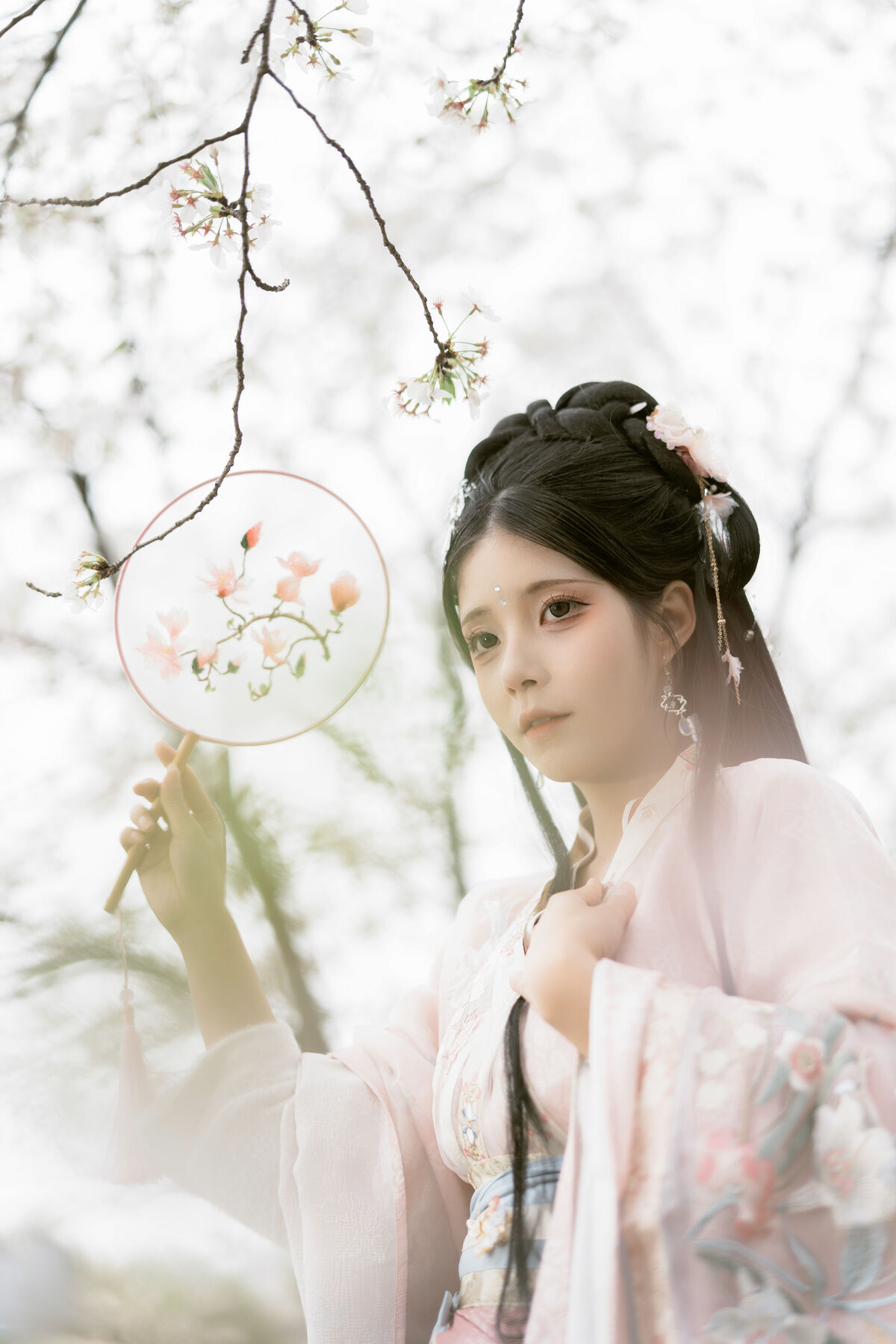 YiTuYu艺图语 Vol.8886 Gu Yan Yi