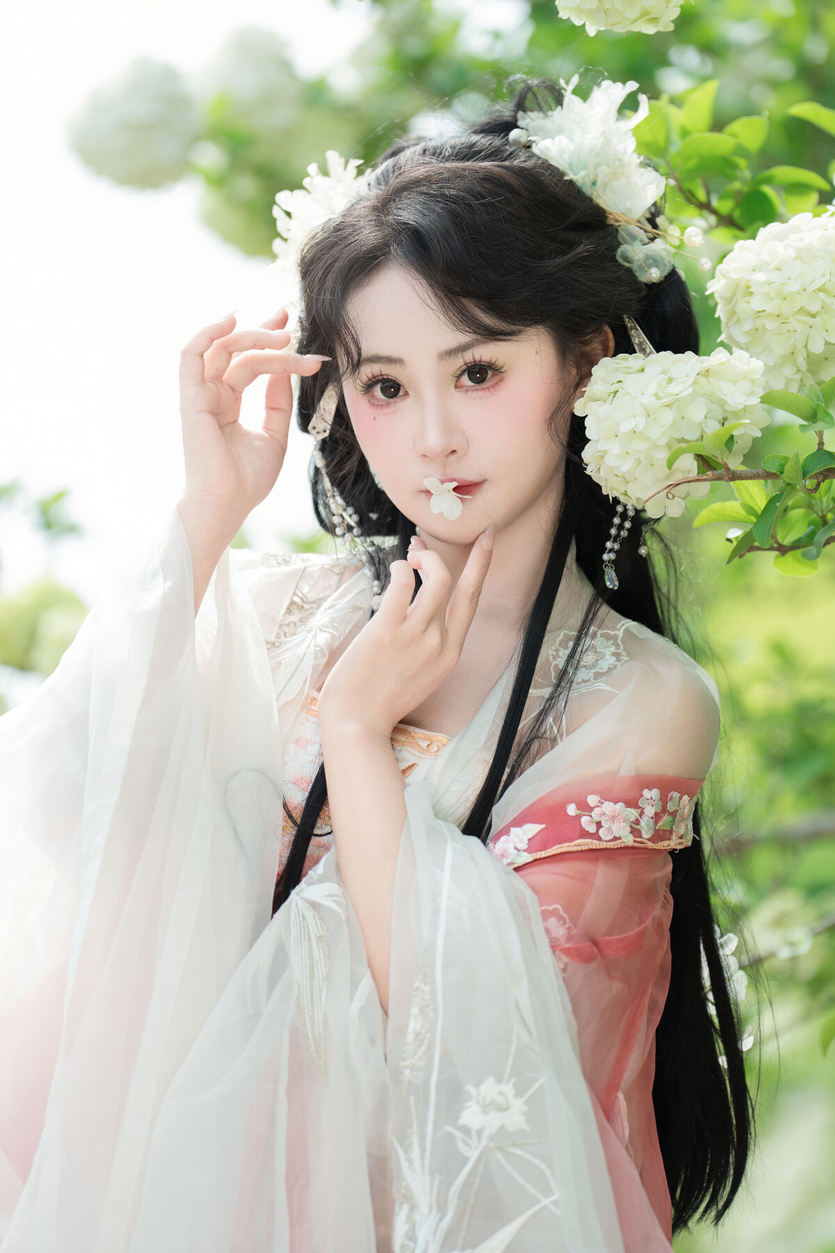 YiTuYu艺图语 Vol.8889 Jiao Yi Zhi Sui Sui