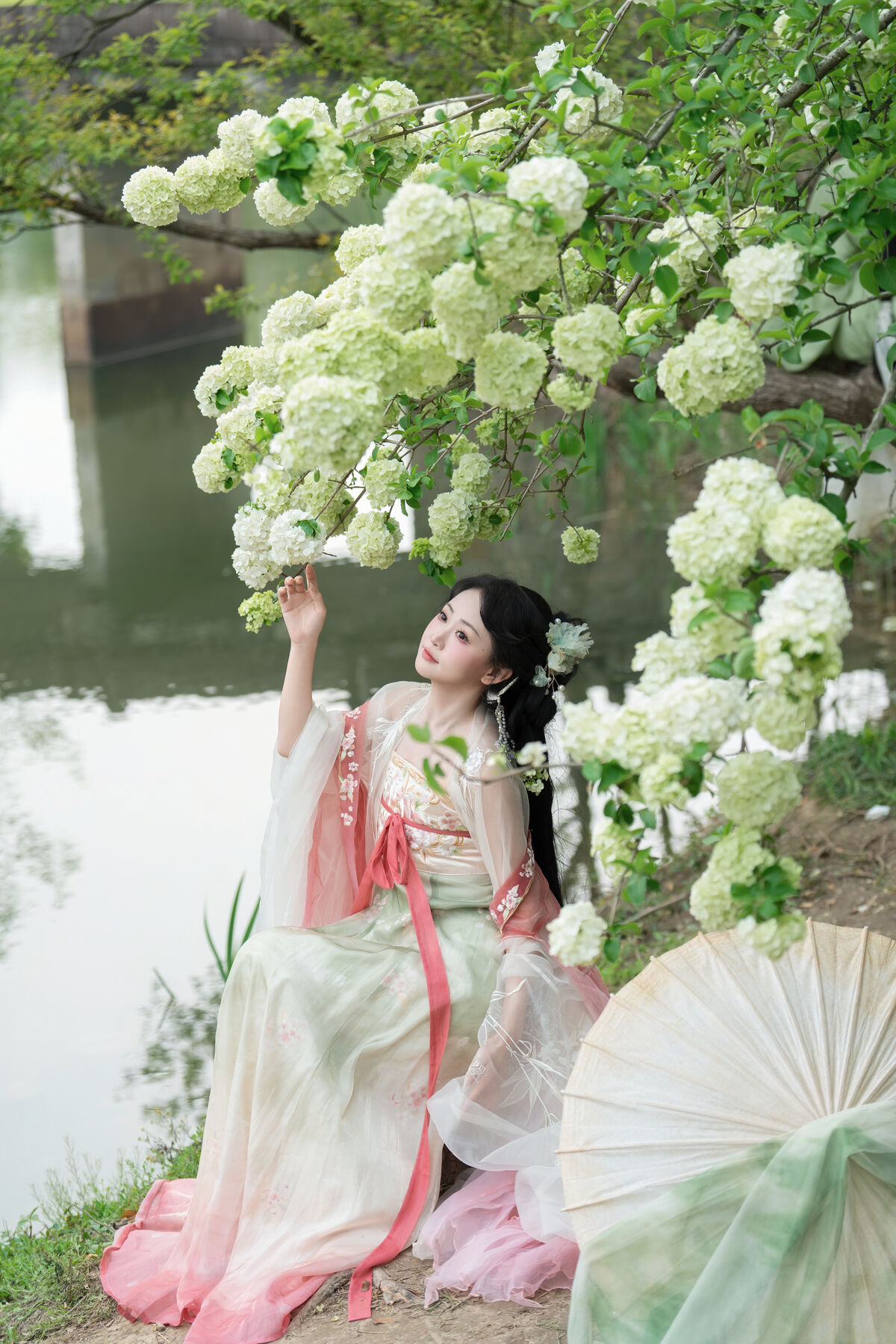 YiTuYu艺图语 Vol.8889 Jiao Yi Zhi Sui Sui