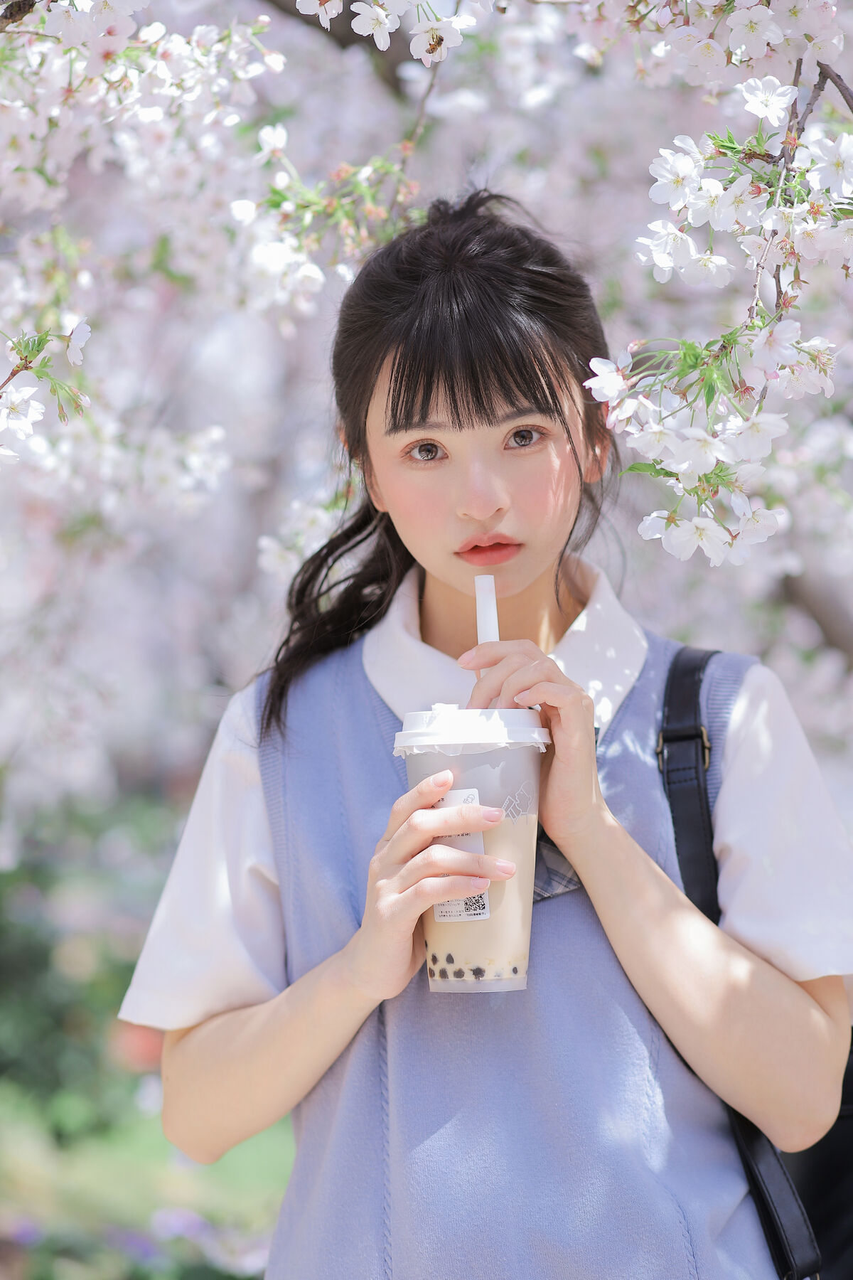 YiTuYu艺图语 Vol.8890 Zhuo Dao Yi Zhi Su Su