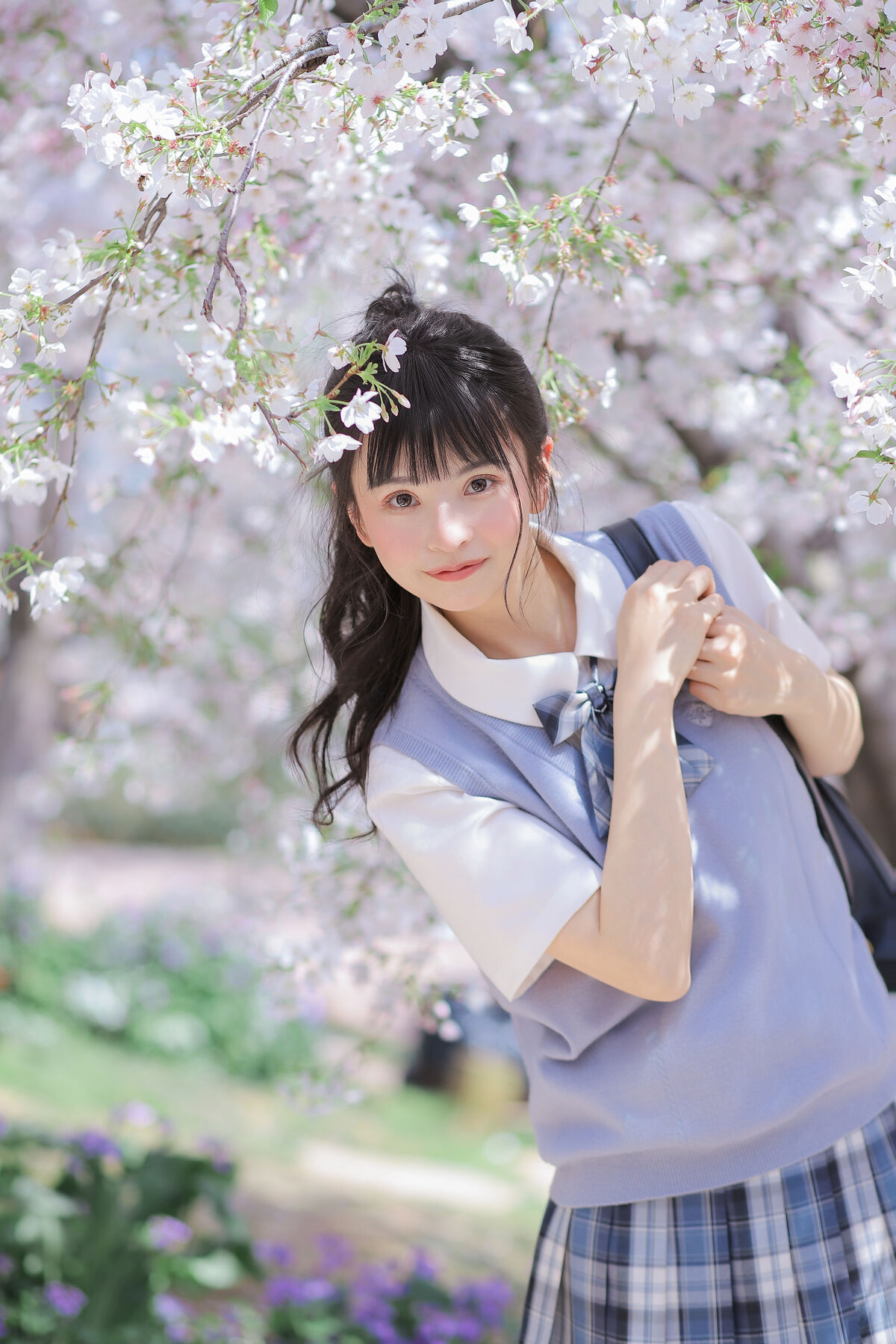 YiTuYu艺图语 Vol.8890 Zhuo Dao Yi Zhi Su Su