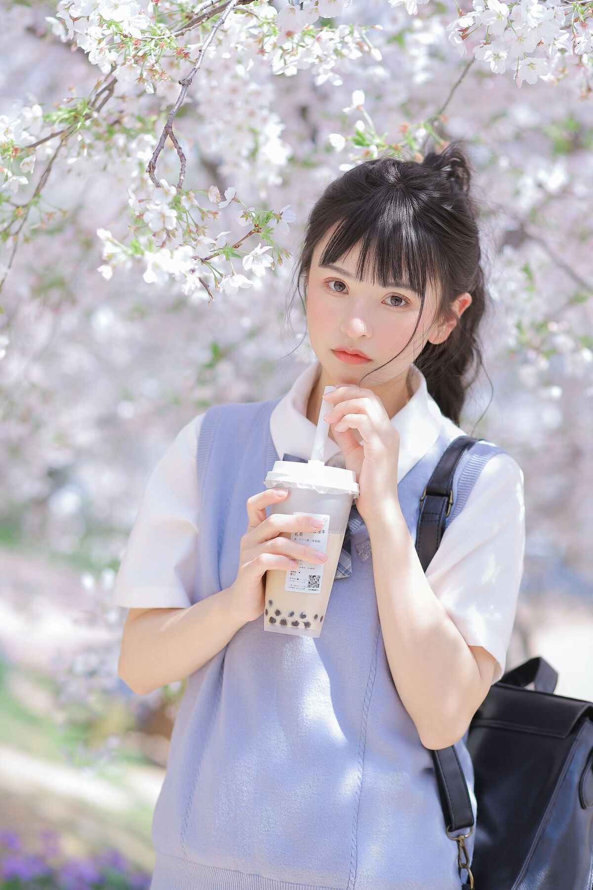 YiTuYu艺图语 Vol.8890 Zhuo Dao Yi Zhi Su Su