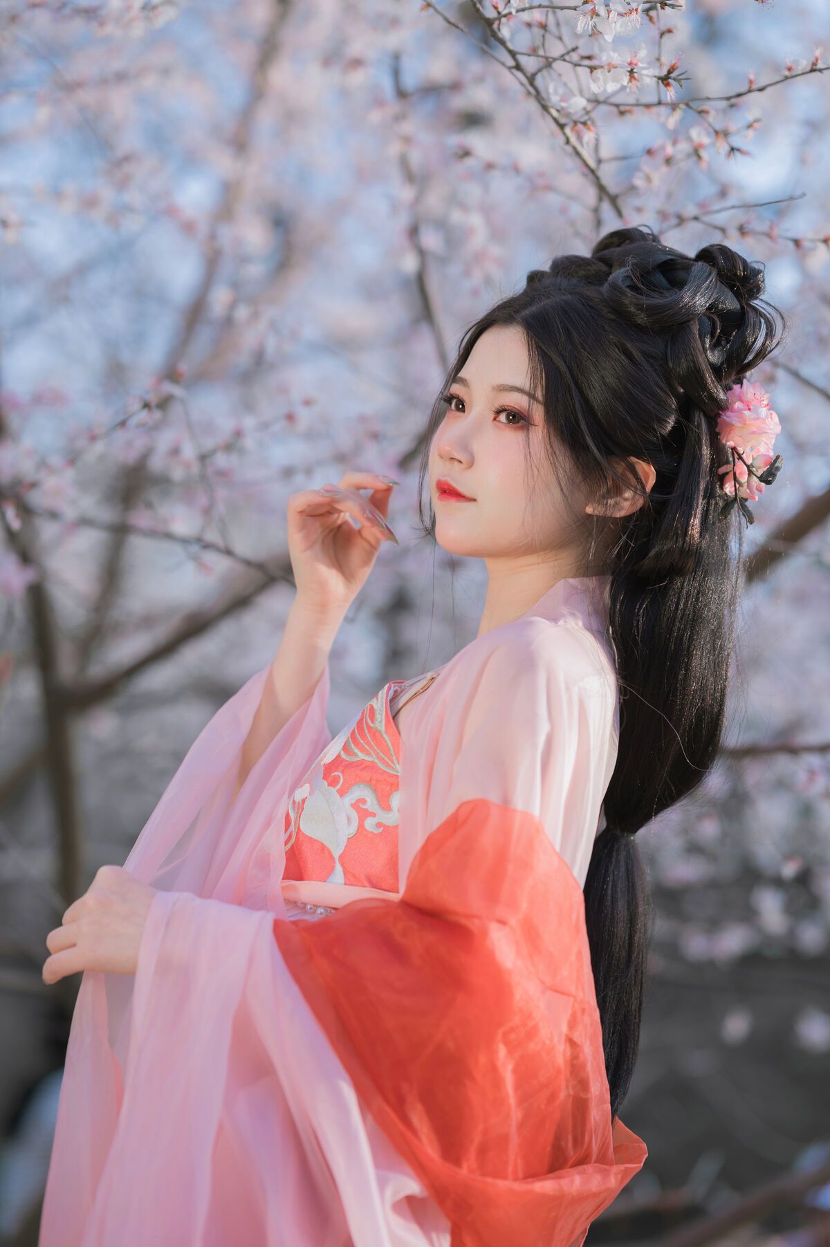 YiTuYu艺图语 Vol.8891 Gui Yuan Ba Bao Zhou