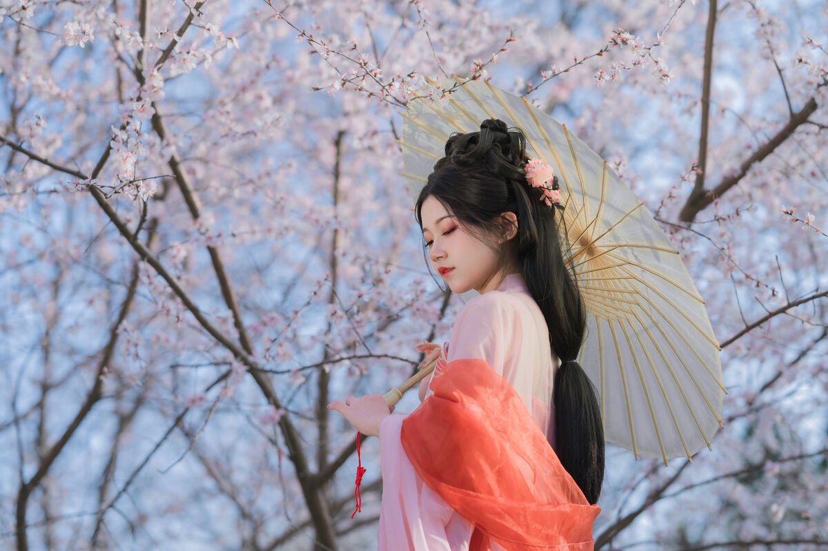 YiTuYu艺图语 Vol.8891 Gui Yuan Ba Bao Zhou