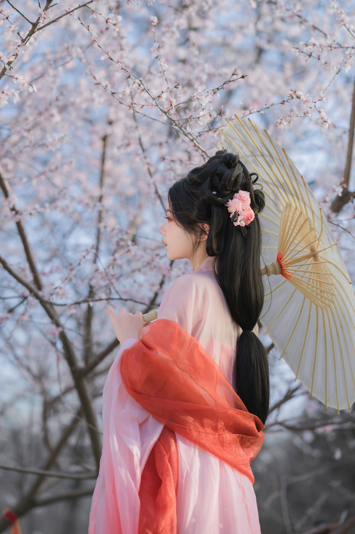 YiTuYu艺图语 Vol.8891 Gui Yuan Ba Bao Zhou